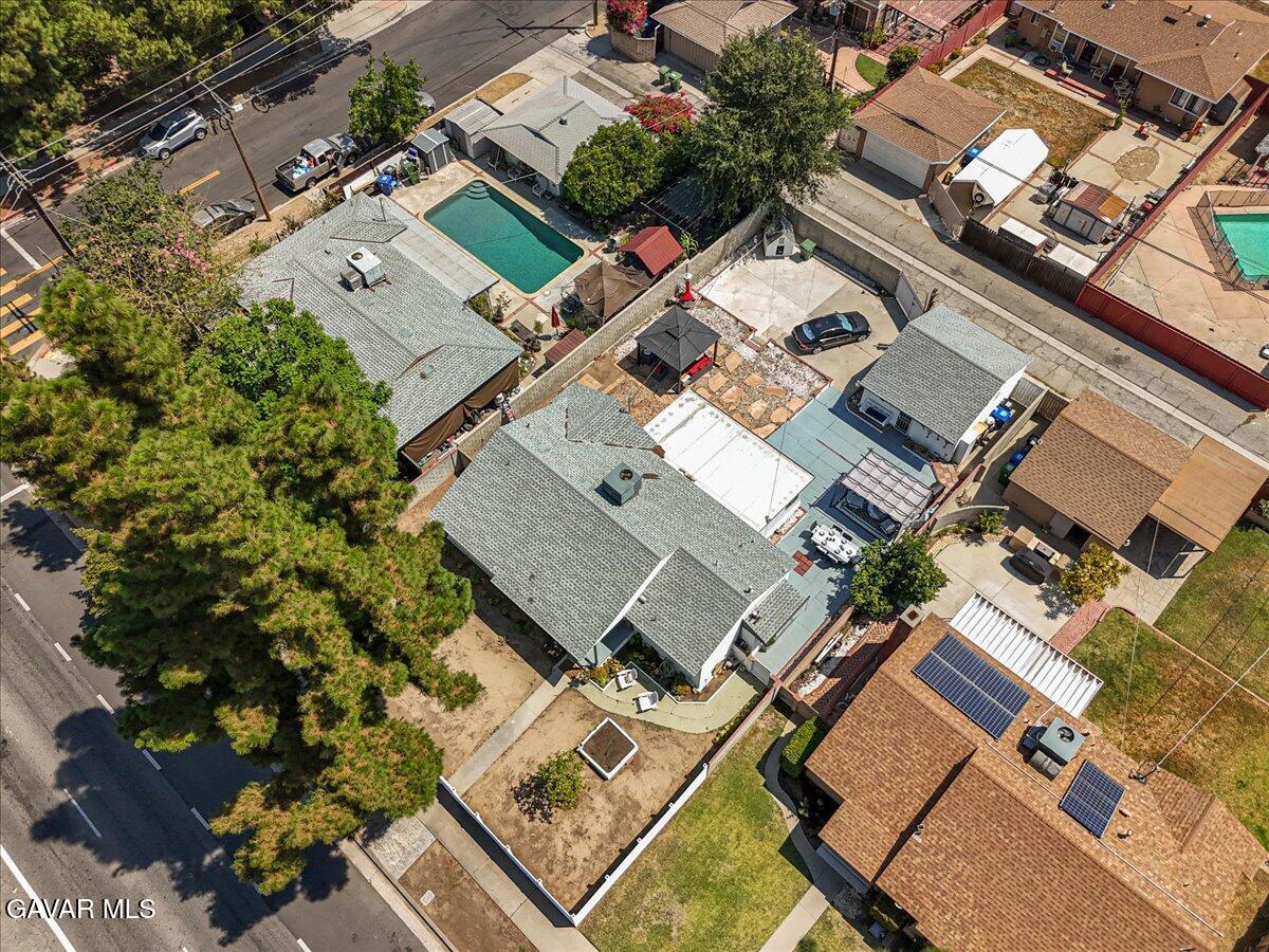16038 Devonshire Street Property Photo 28