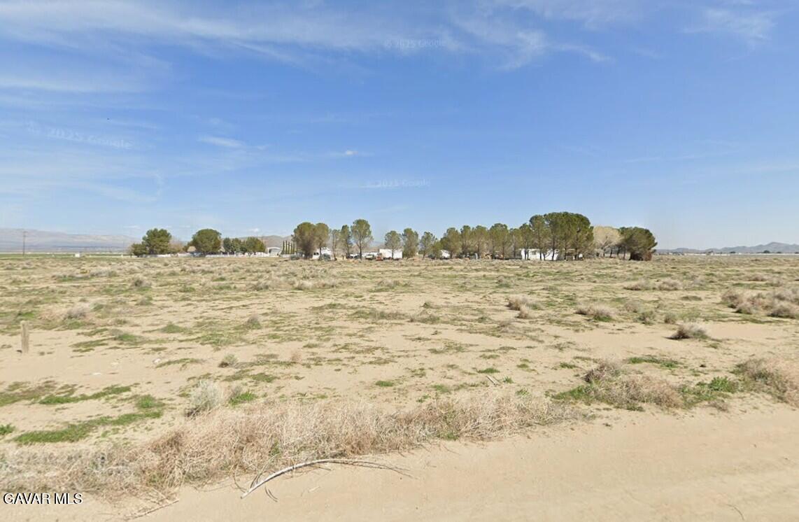 7931 W Elder Avenue Property Photo 1