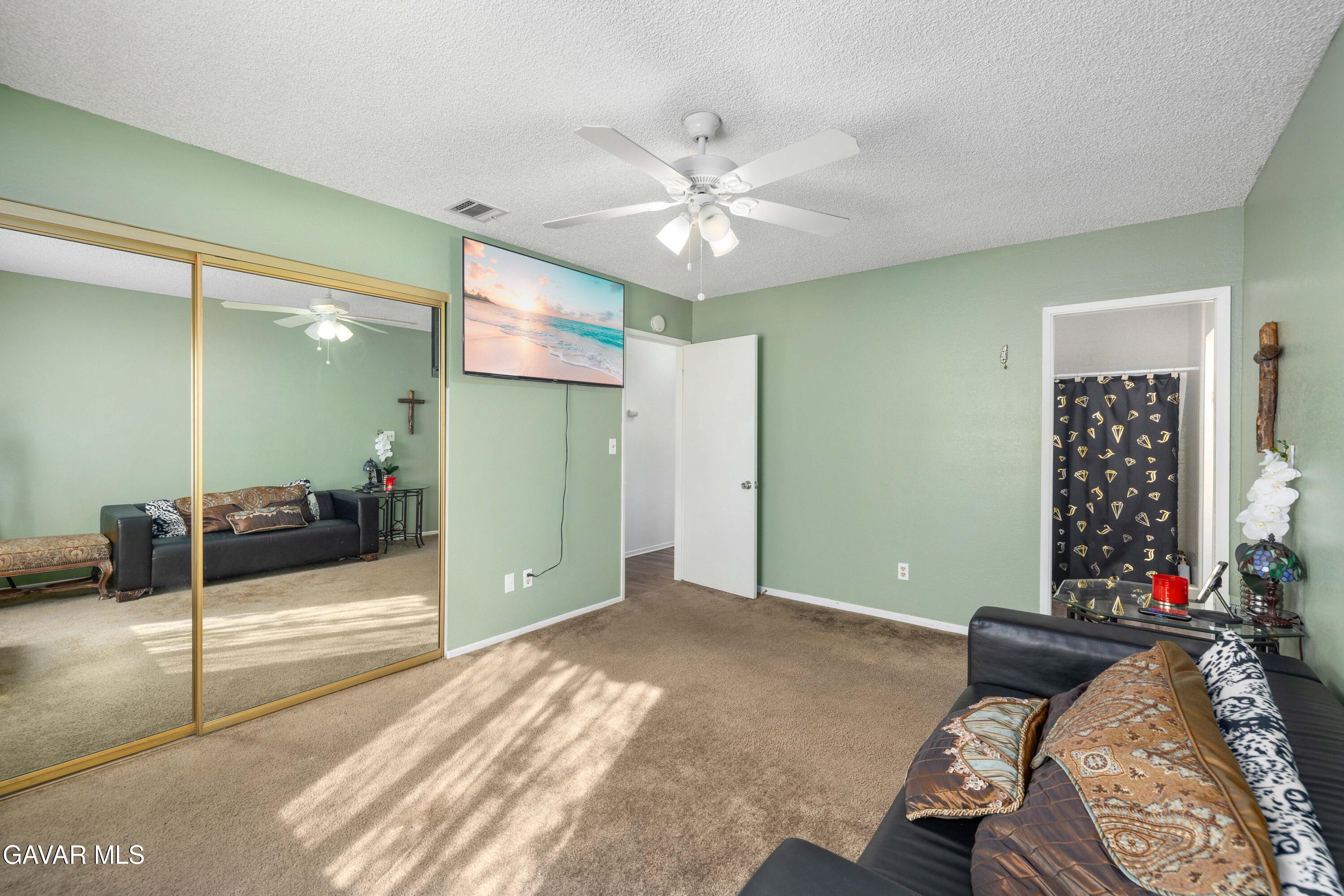 38511 Carolside Avenue Property Photo 22