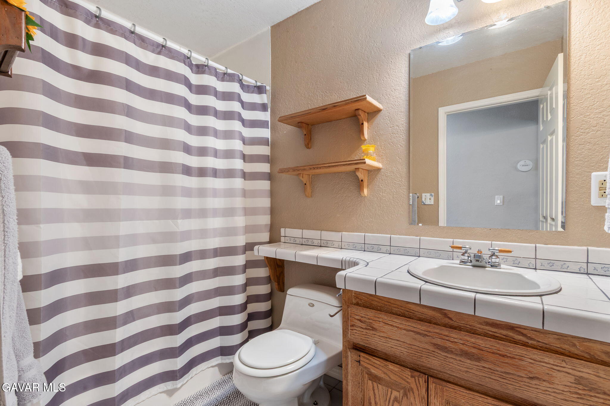 3746 E Avenue T8 Property Photo 21