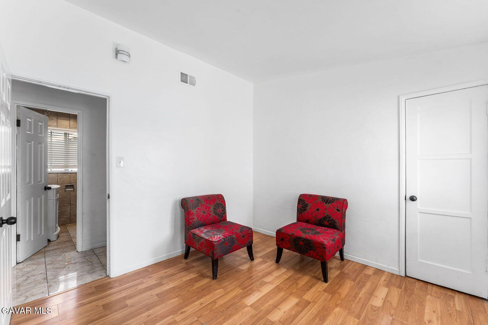 7431 Vanalden Avenue Property Photo 23