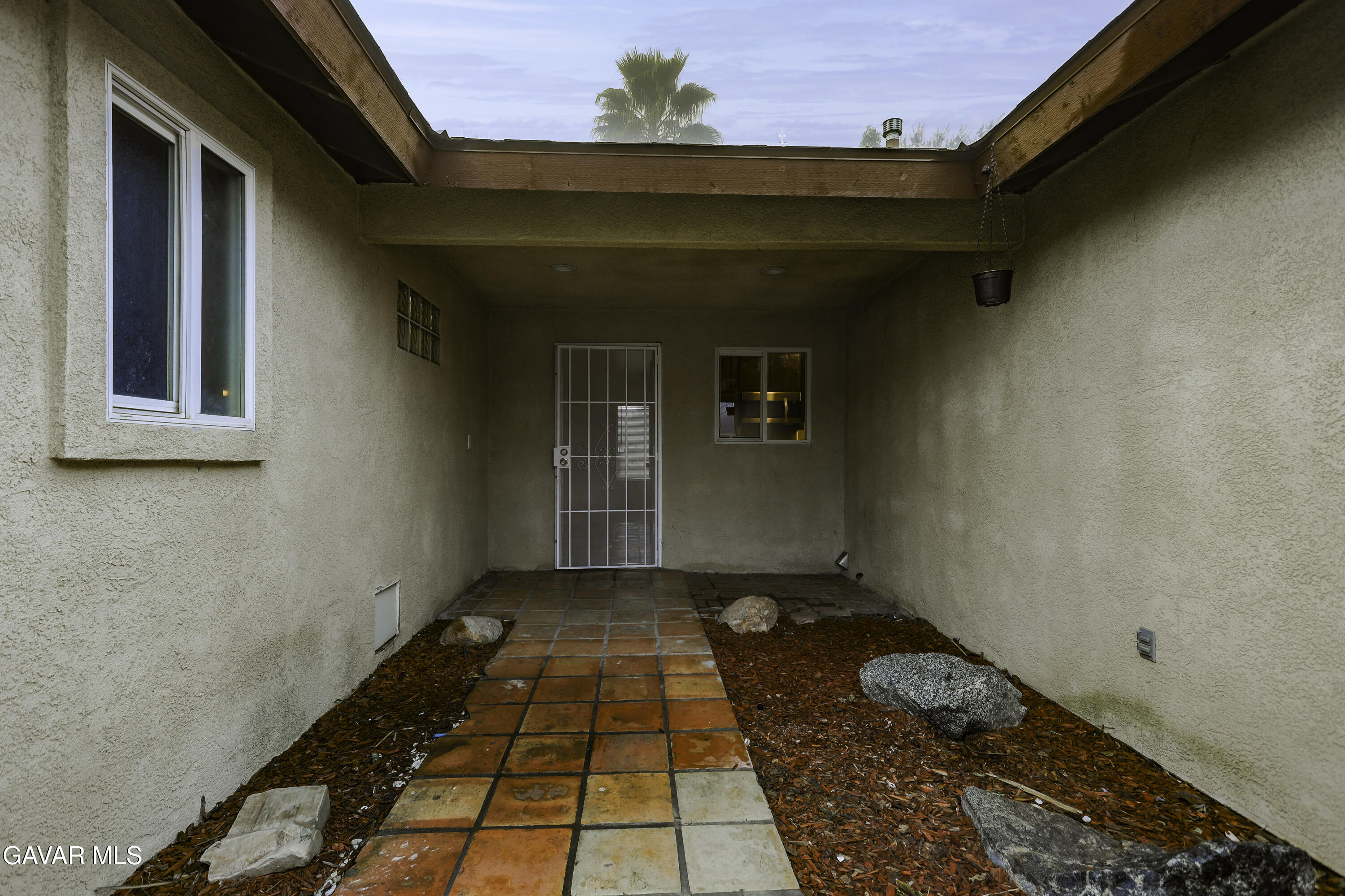 4507 Posada Avenue Property Photo 2