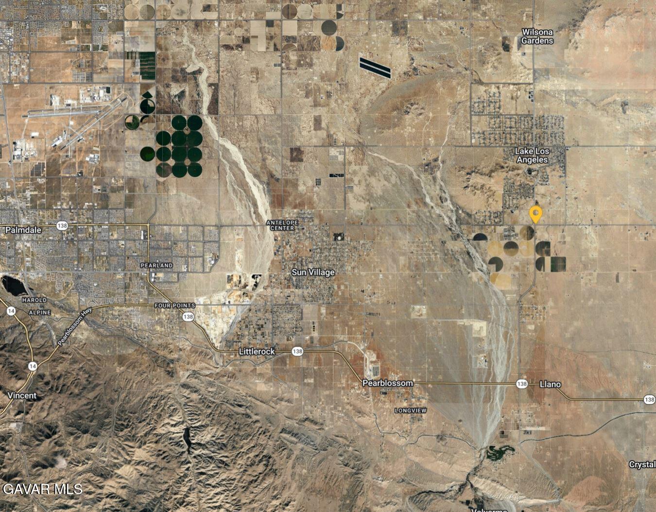 17000 E Palmdale Blvd Property Photo 4