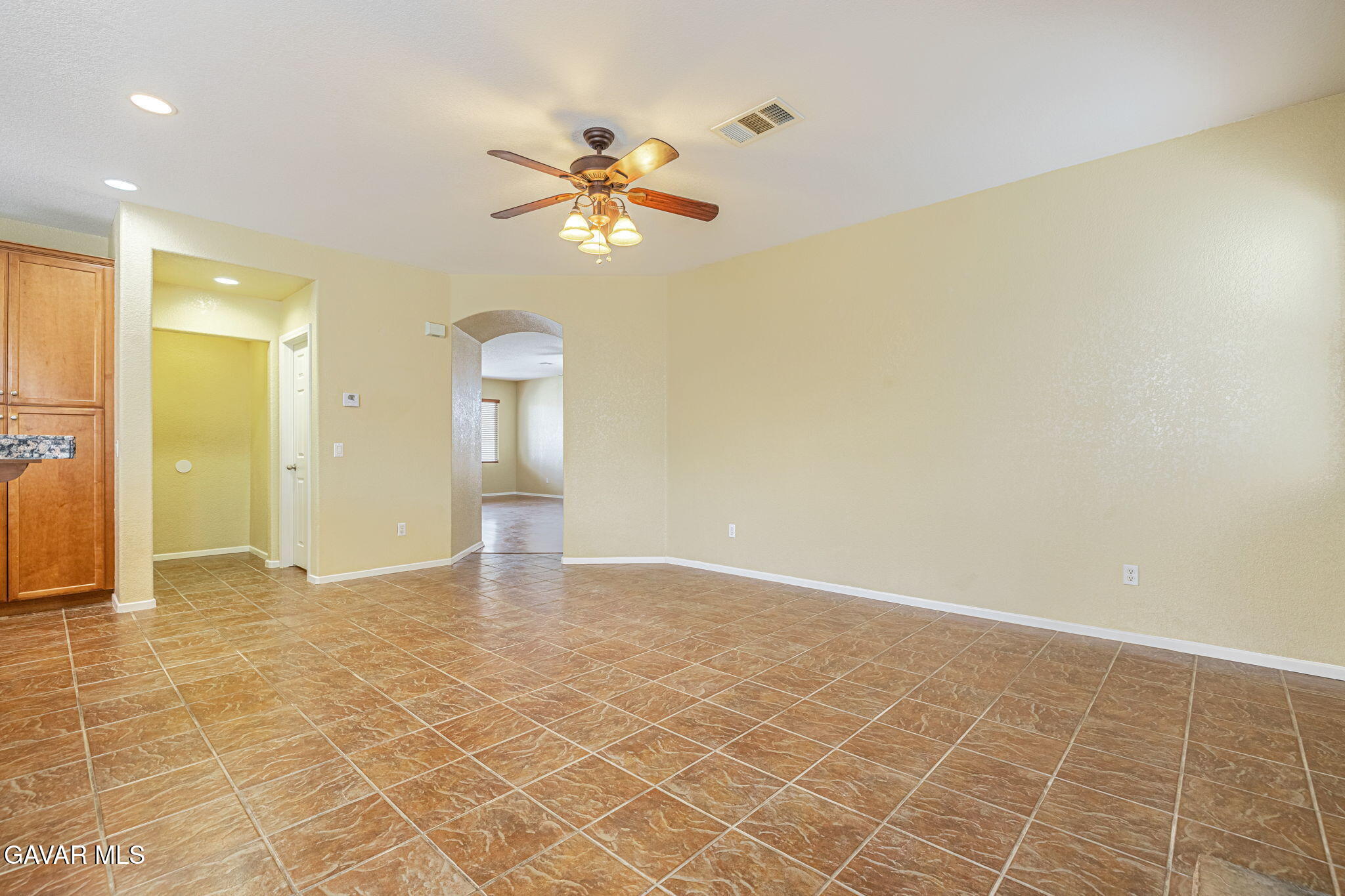 3237 Summer Breeze Avenue Property Photo 15