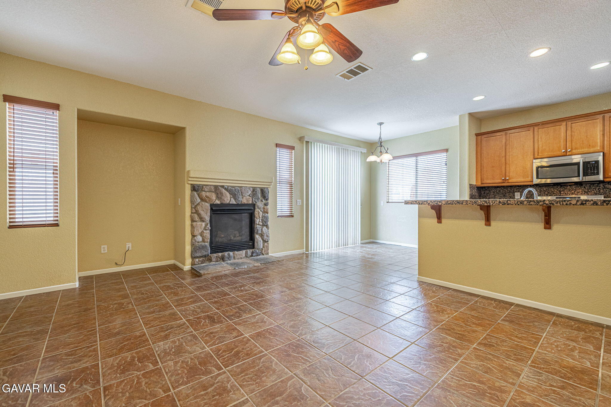 3237 Summer Breeze Avenue Property Photo 16