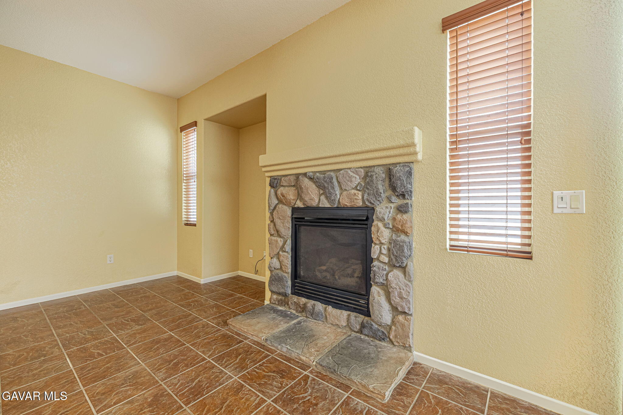 3237 Summer Breeze Avenue Property Photo 18