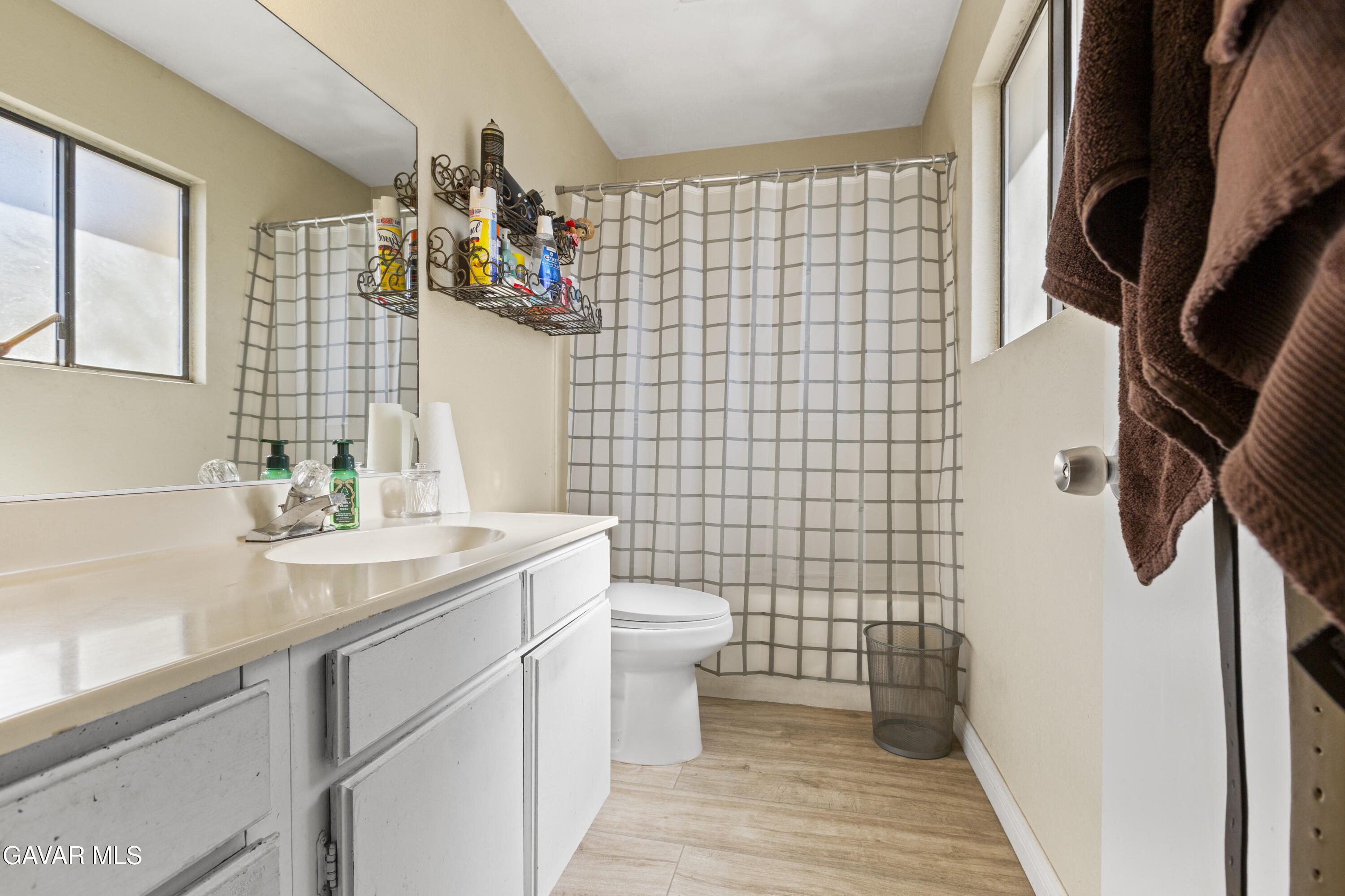 10120 E Avenue Q12 Property Photo 11