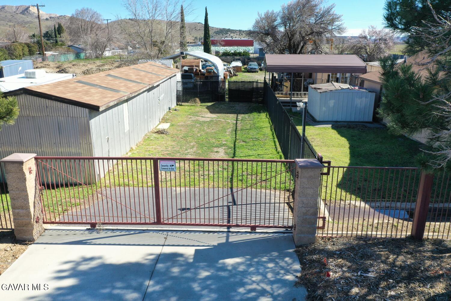 100 N Dennison Road Property Photo 10