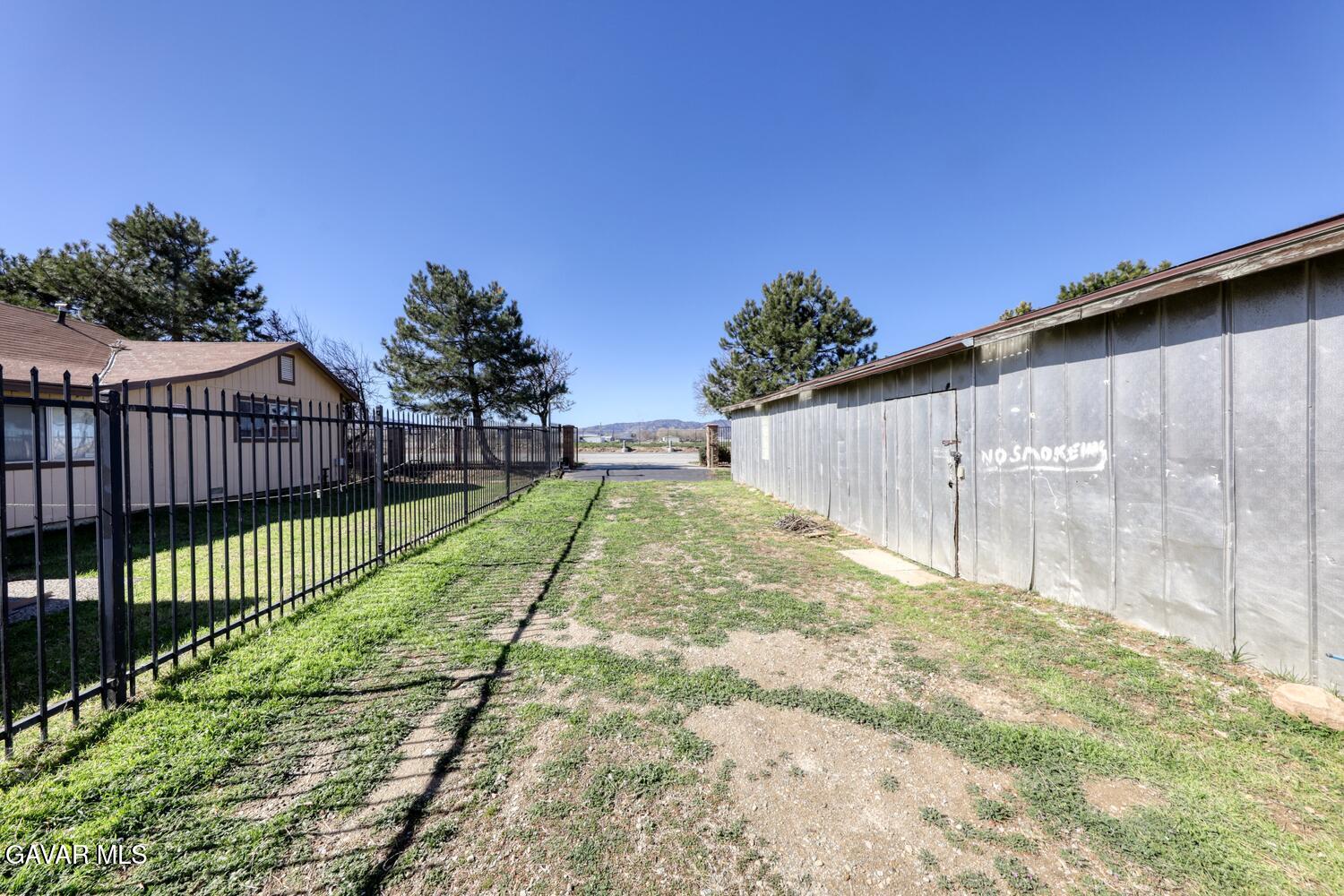 100 N Dennison Road Property Photo 11