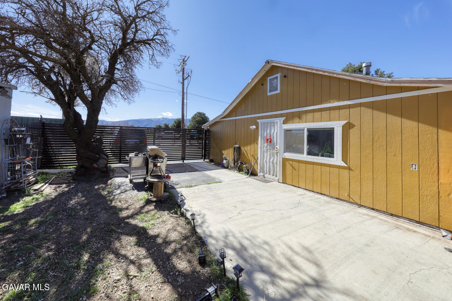 100 N Dennison Road Property Photo 15