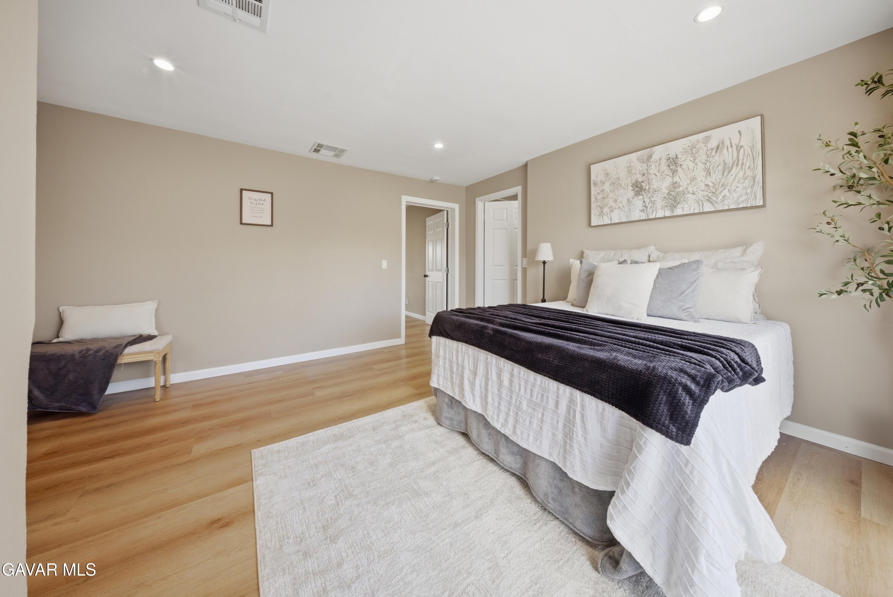 2232 W Avenue M4 Property Photo 13