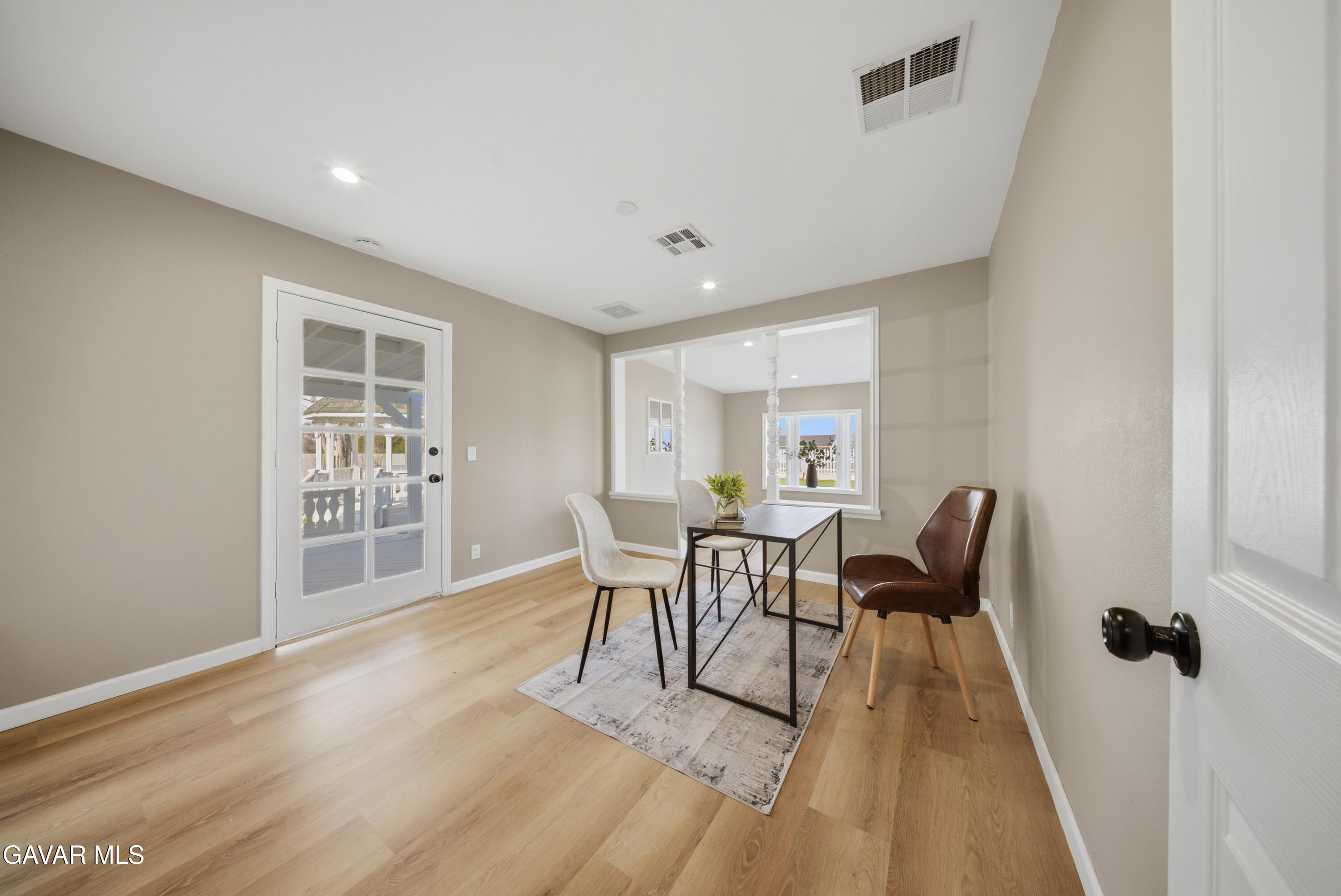 2232 W Avenue M4 Property Photo 16