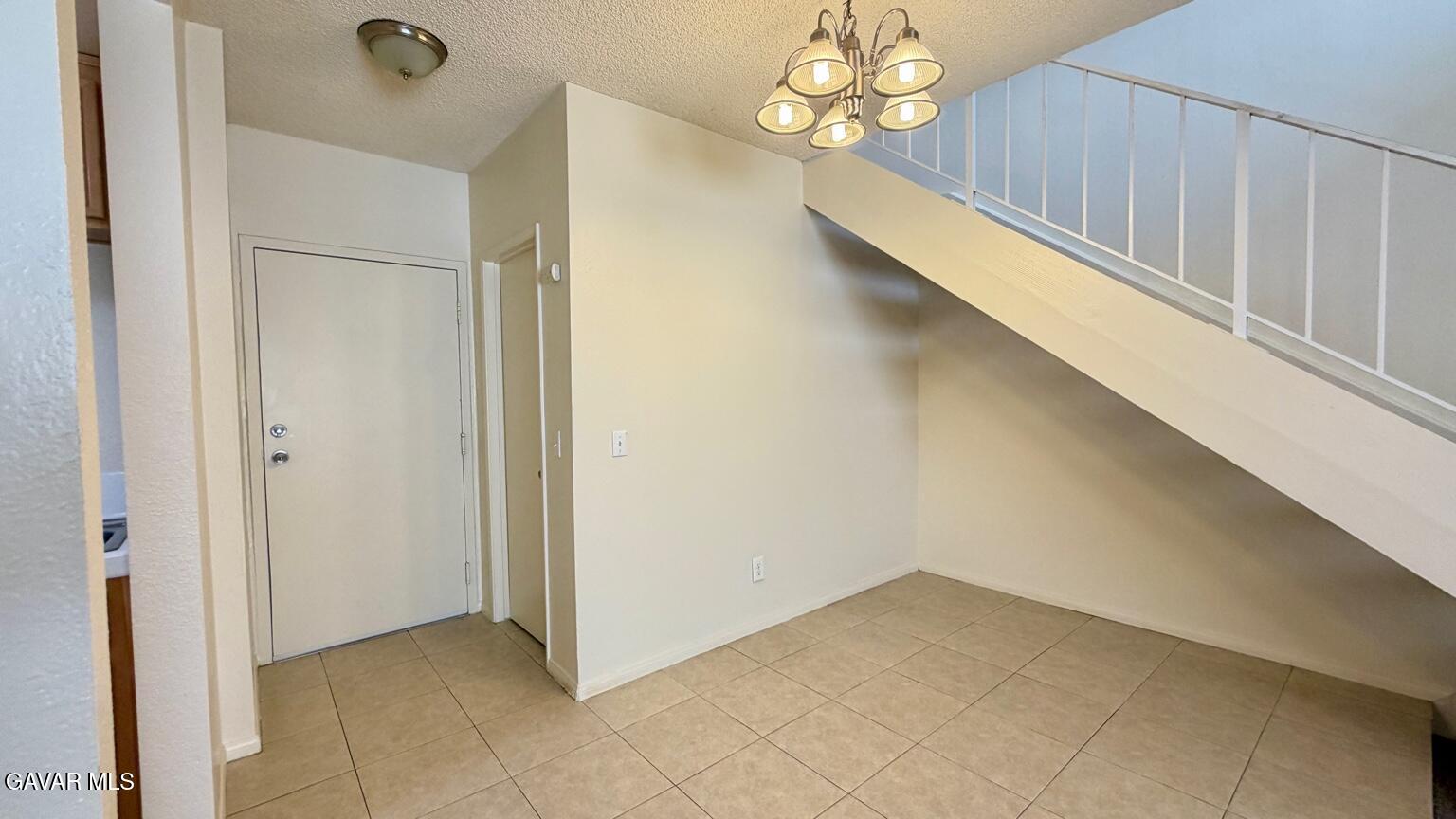 38710 10th Street E, Apt 15 Property Photo 7