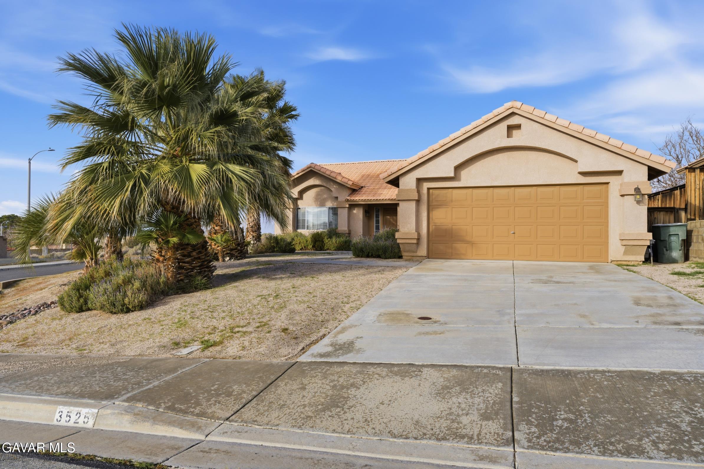 3525 Gold Stone Lane Property Photo 1