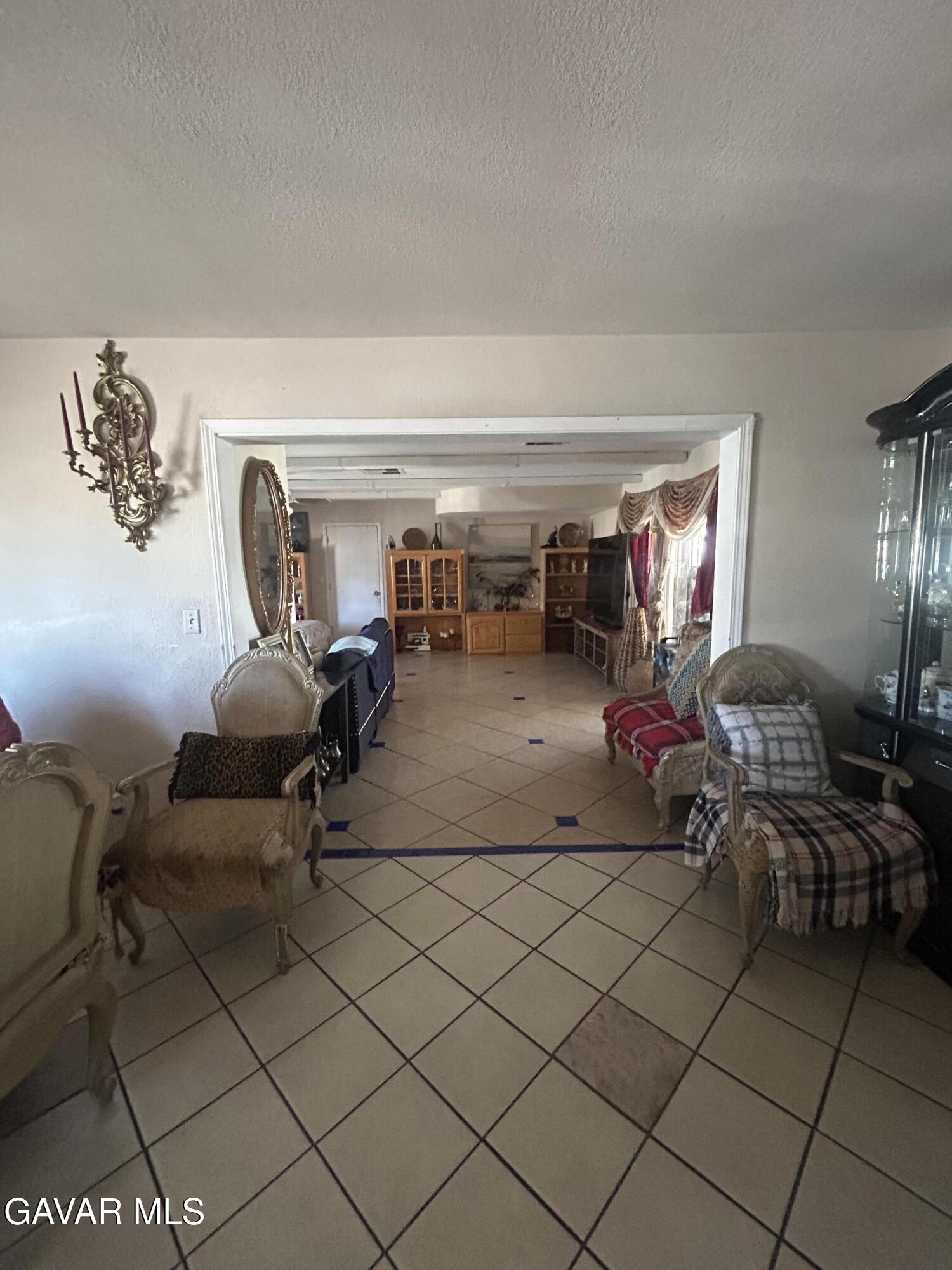 38562 35th Street Property Photo 3