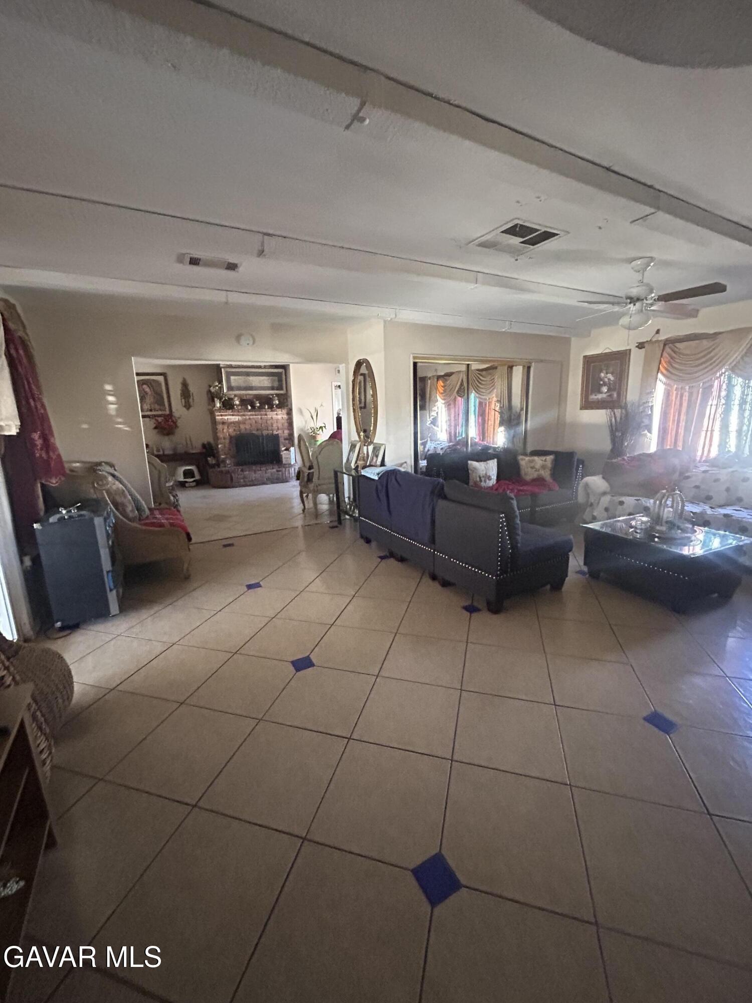 38562 35th Street Property Photo 4