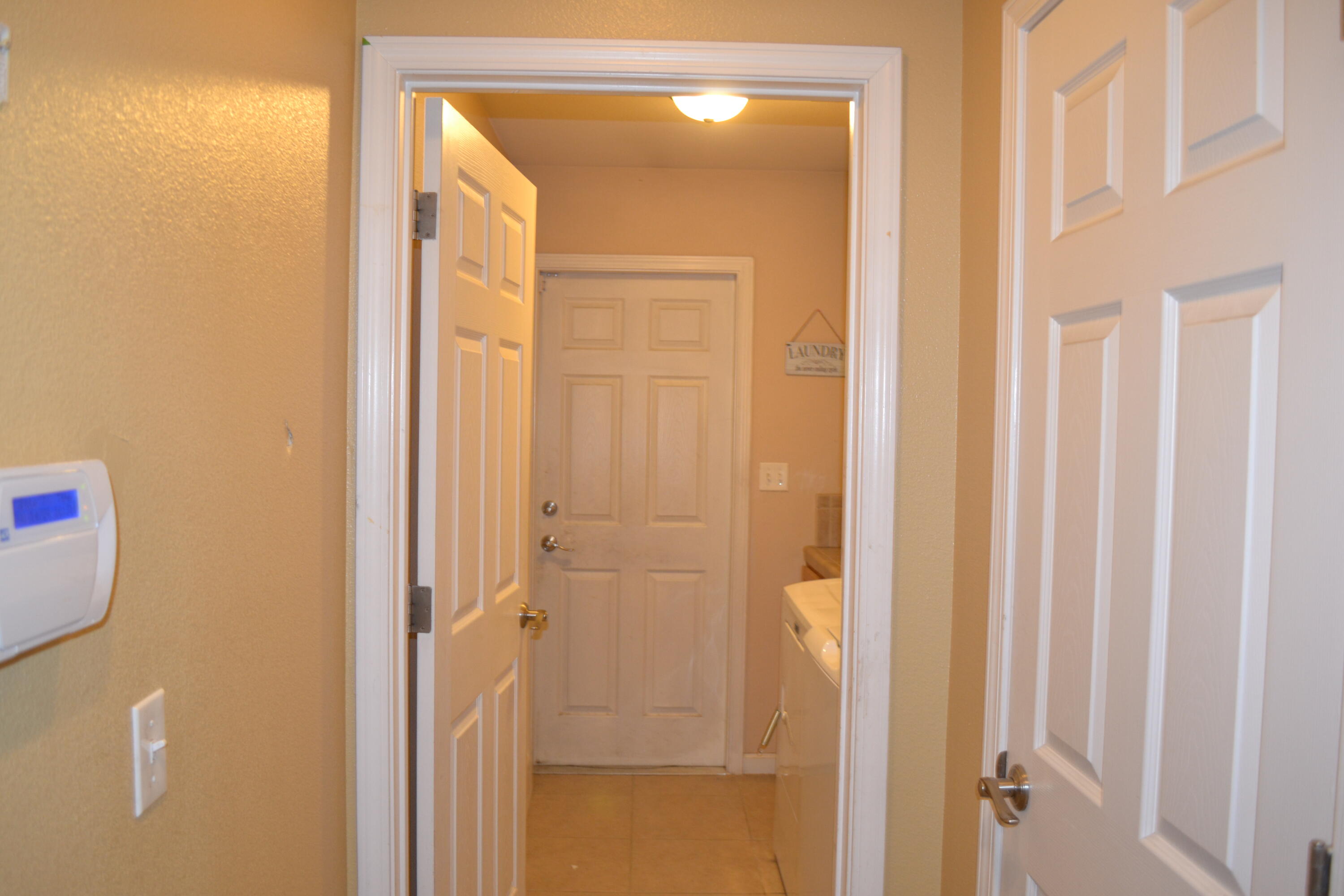 9509 Rea Avenue Property Photo 24