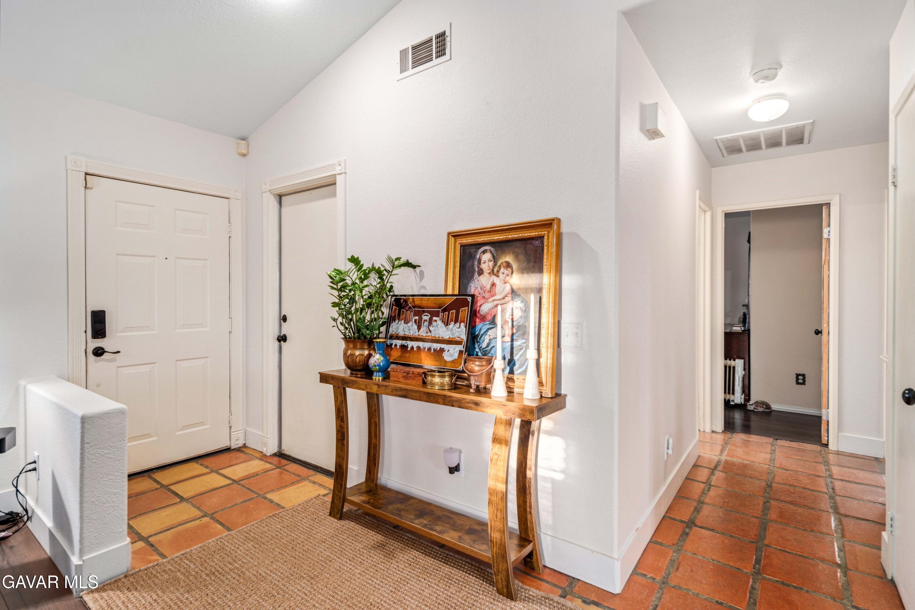 3340 Brabham Avenue Property Photo 5