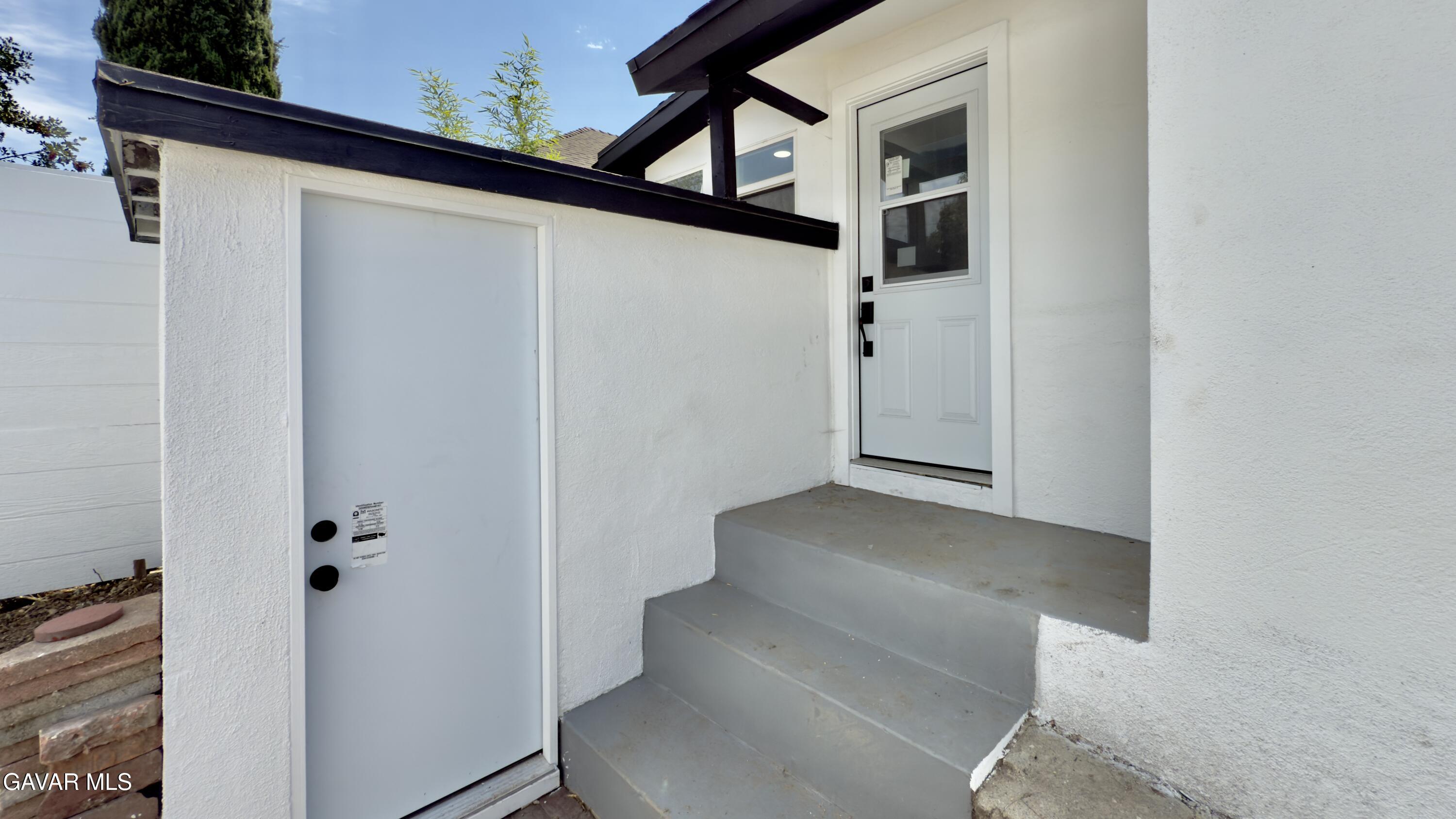 2340 N Thomas Street Property Photo 13