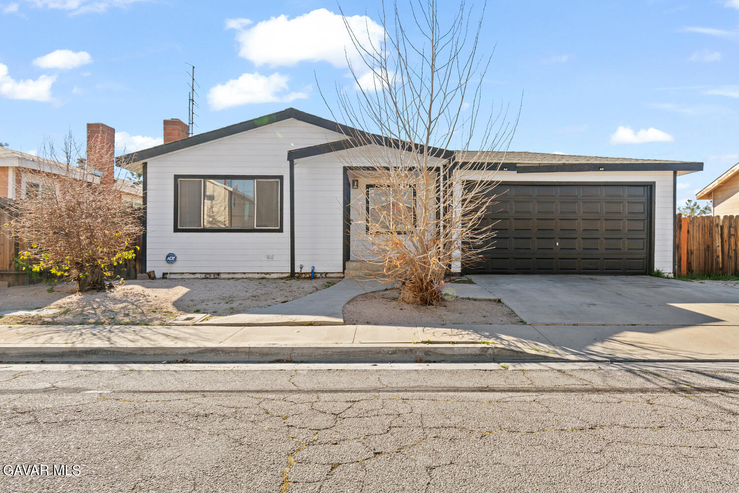 44053 Canyon Way Property Photo 1