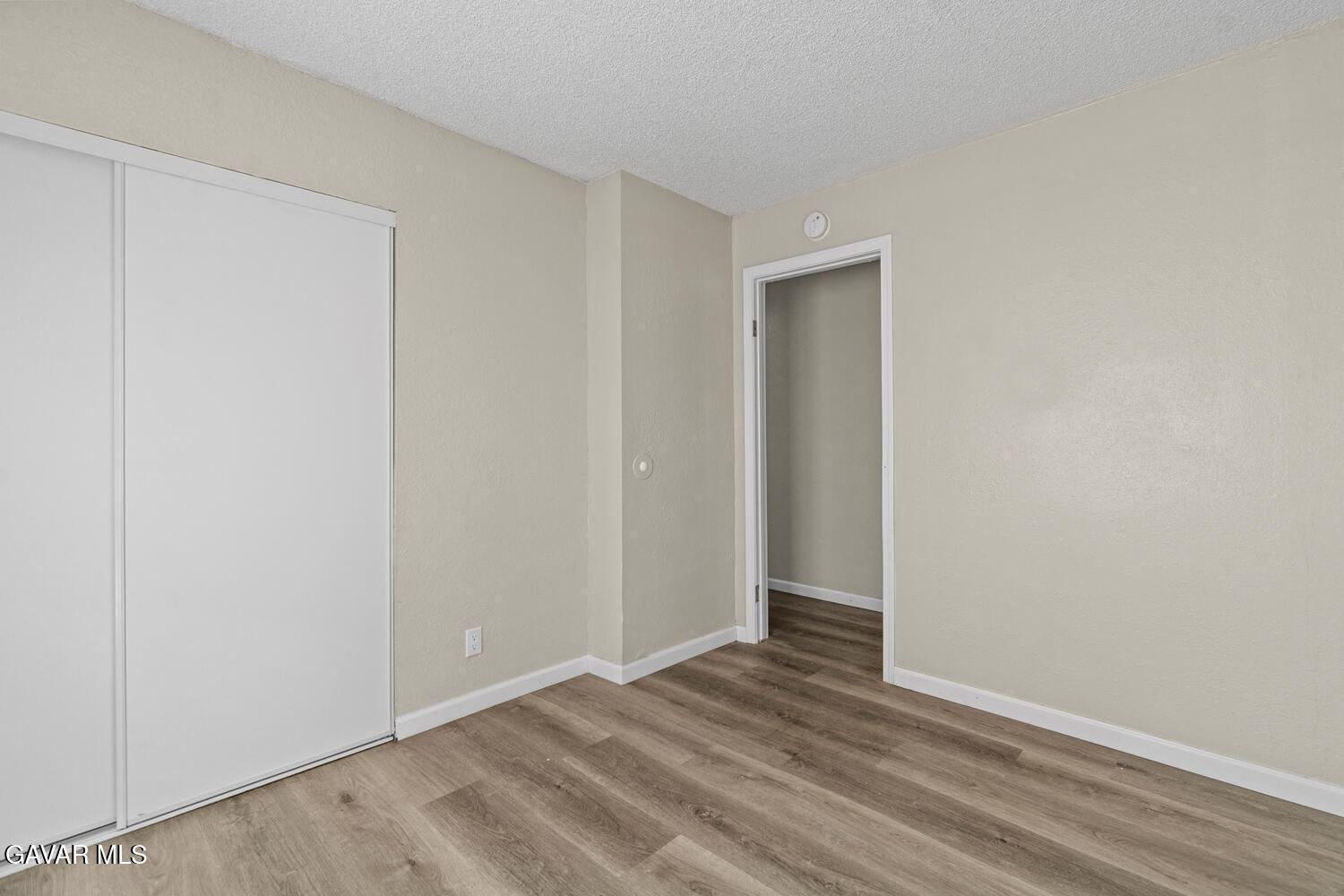 44053 Canyon Way Property Photo 14