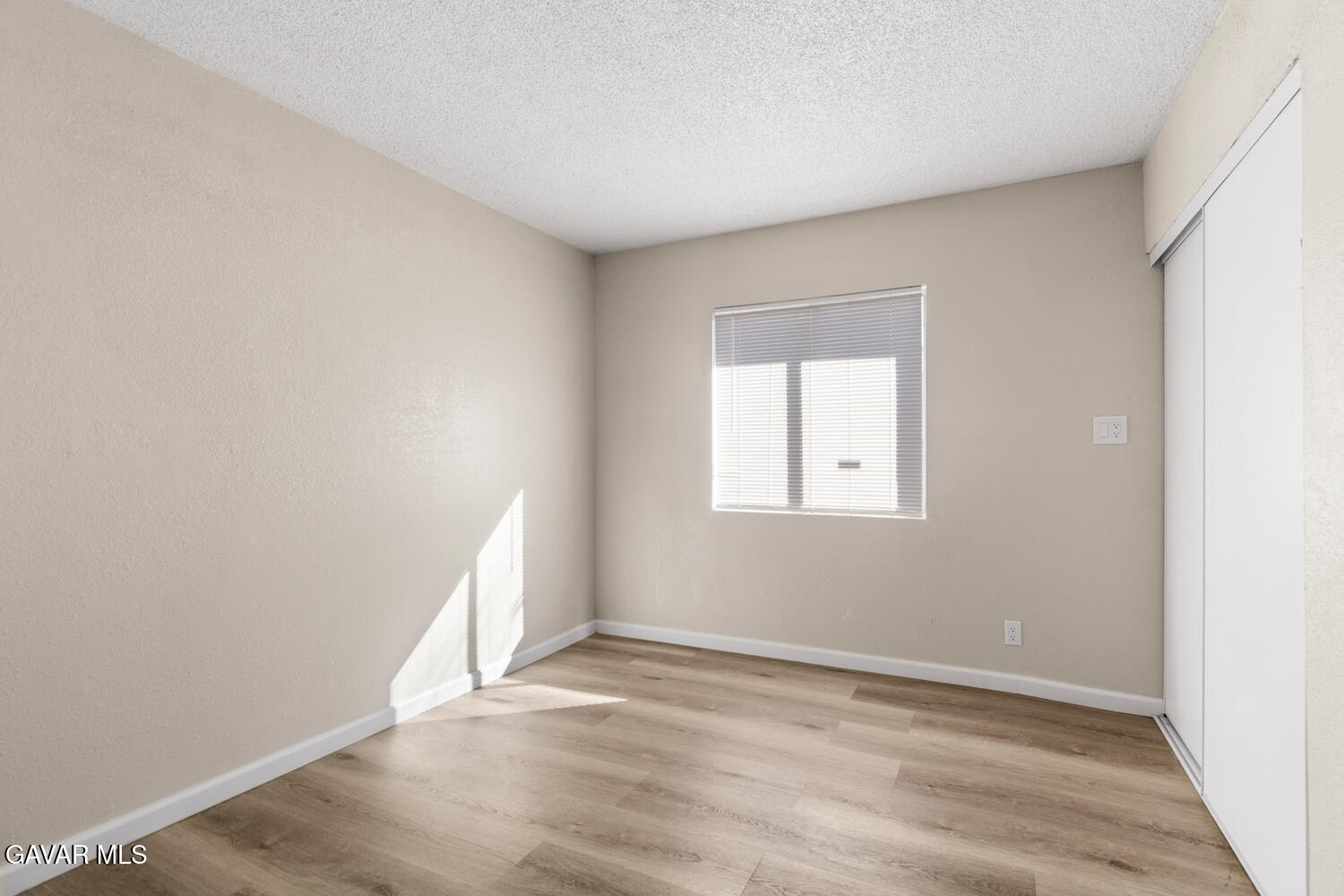 44053 Canyon Way Property Photo 15