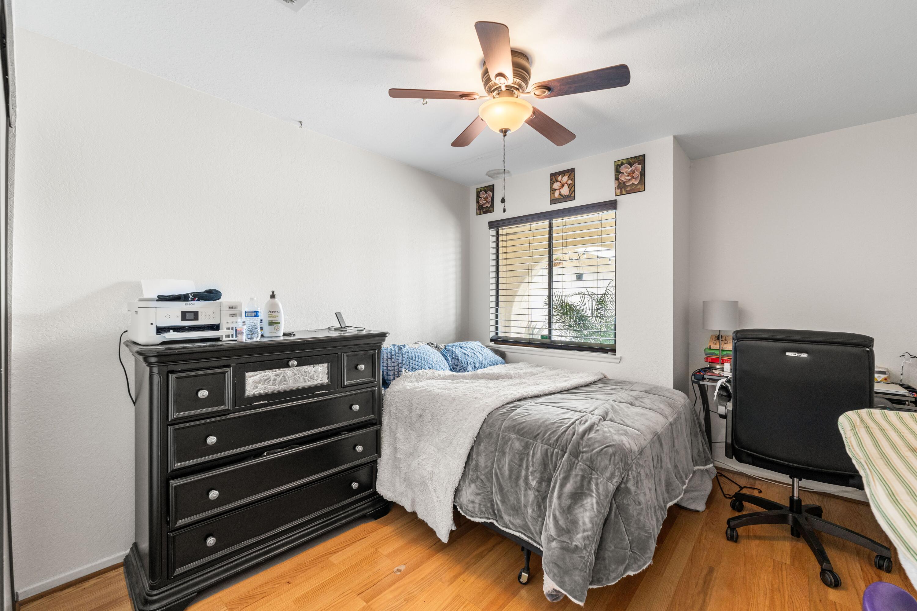 1827 Louise Avenue Property Photo 15