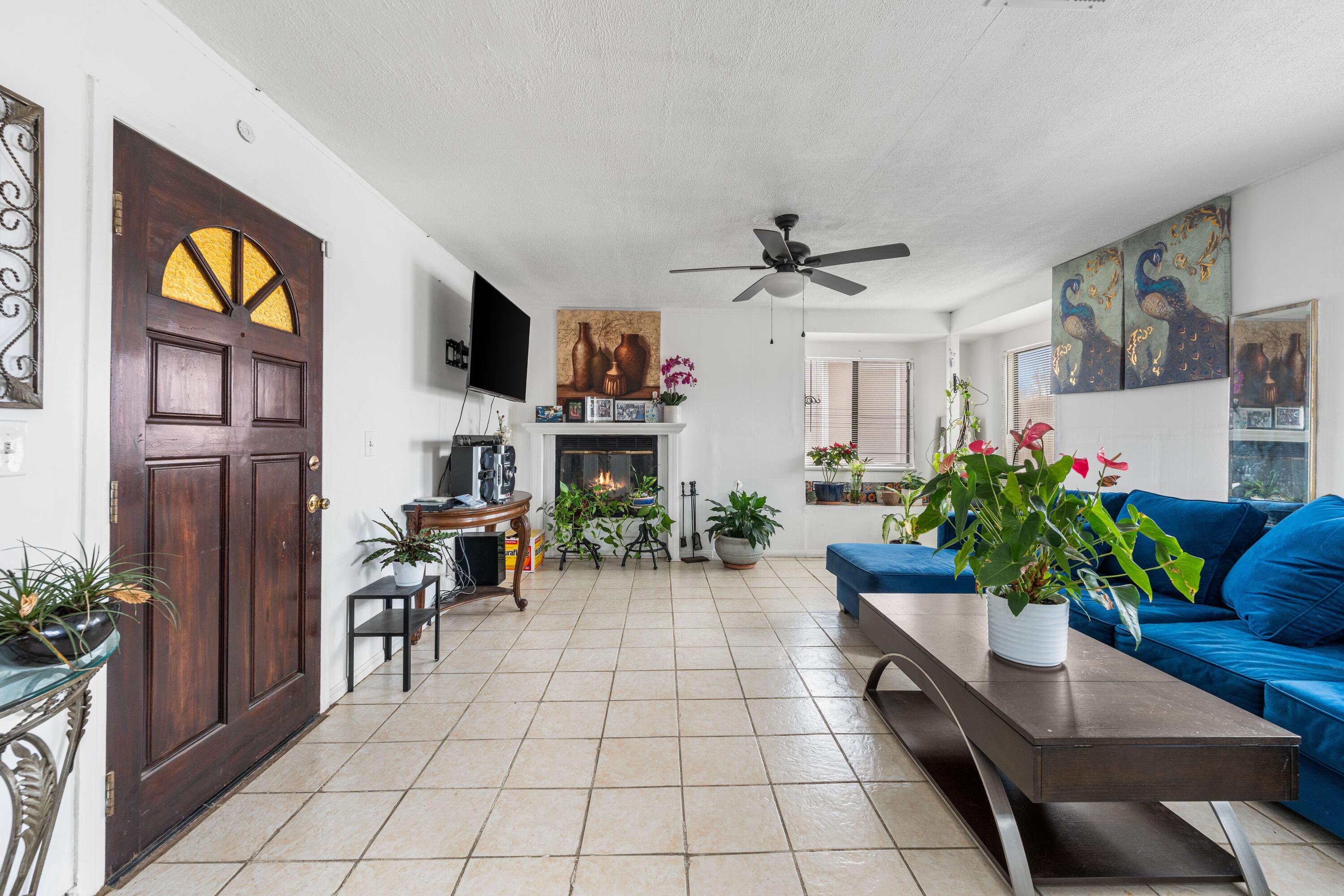 1827 Louise Avenue Property Photo 17