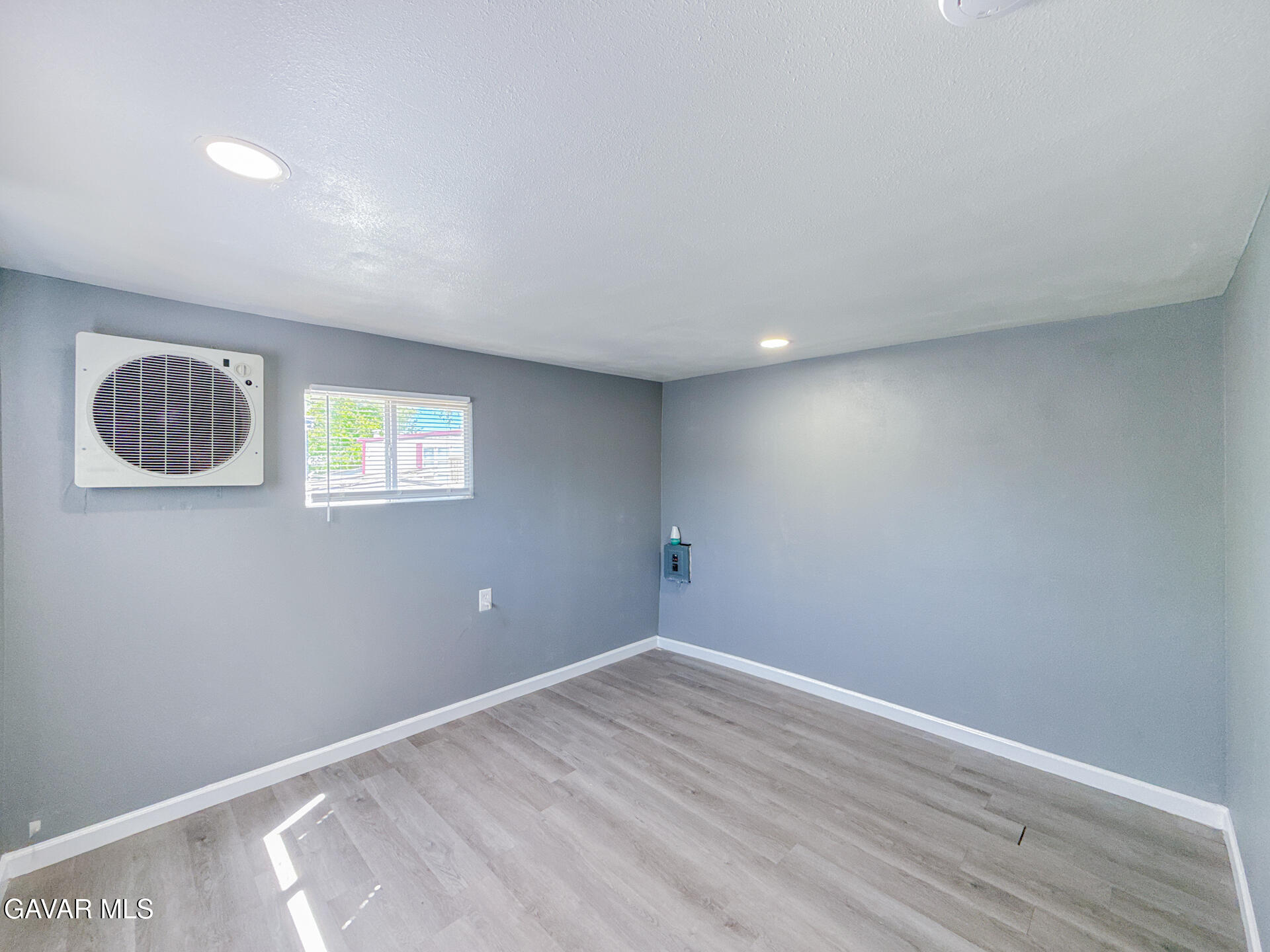 1258 W Rosamond Boulevard, Spc 14 Property Photo 16