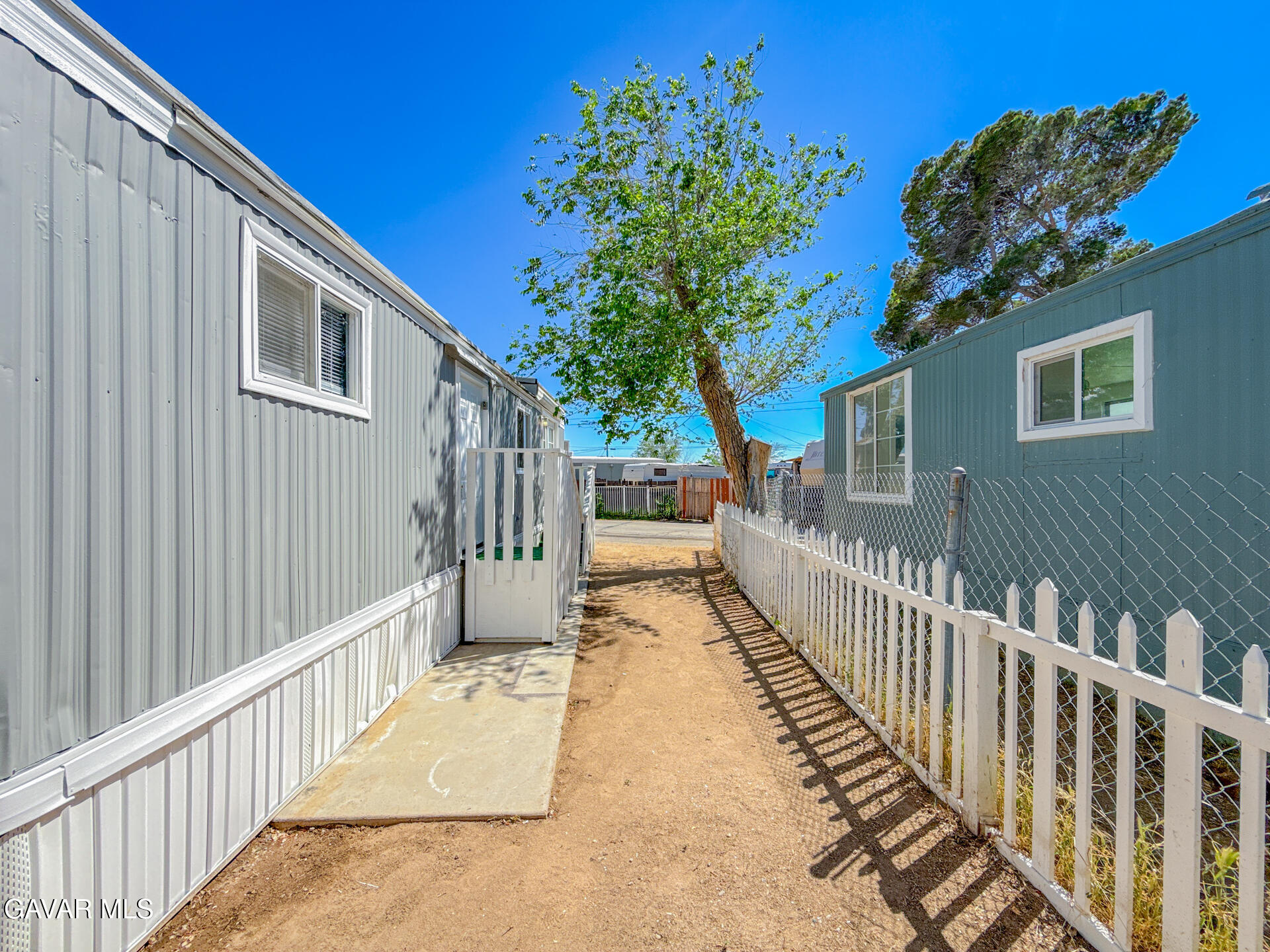1258 W Rosamond Boulevard, Spc 14 Property Photo 20