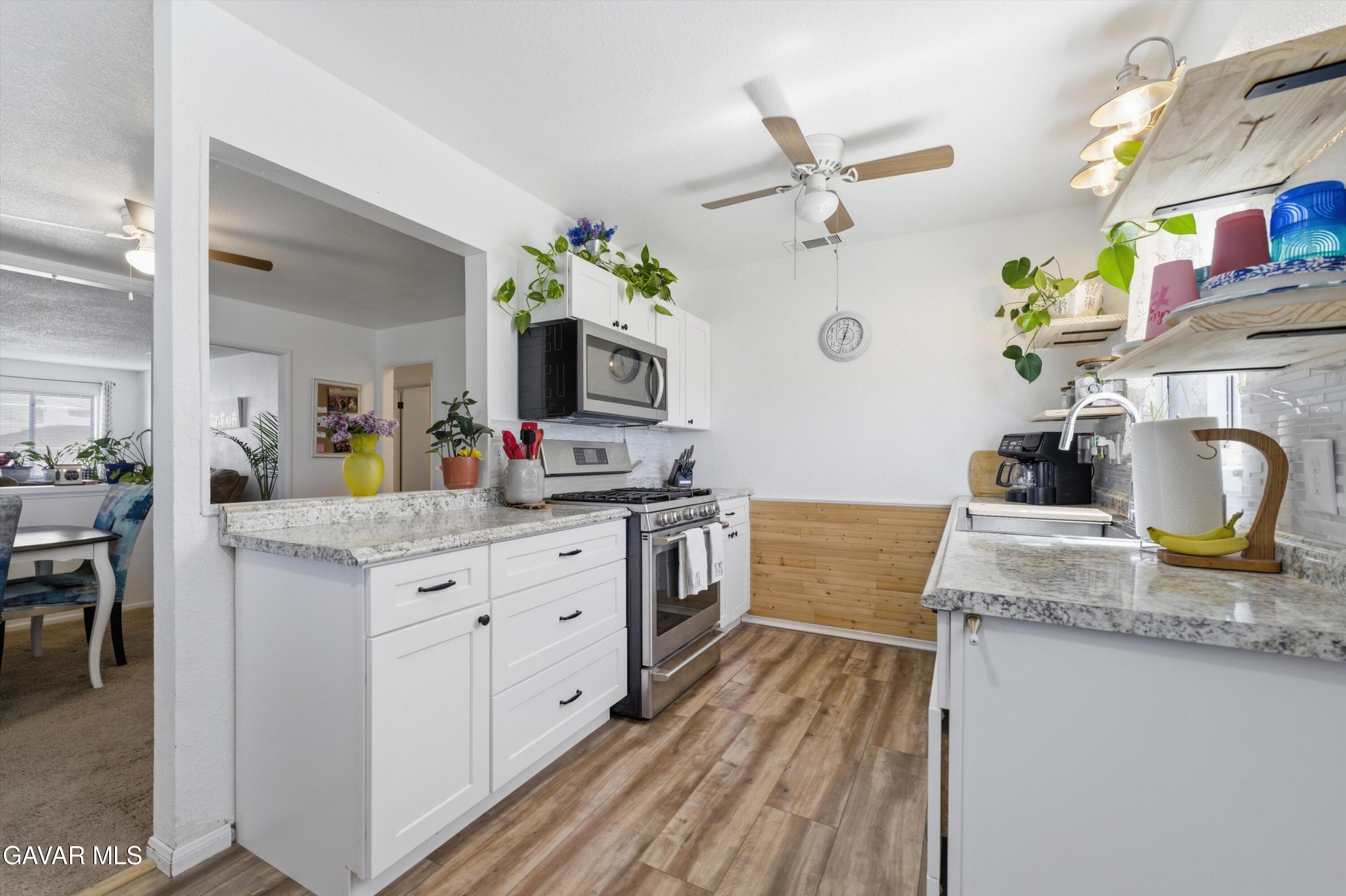 13596 Gulf Street Property Photo 8
