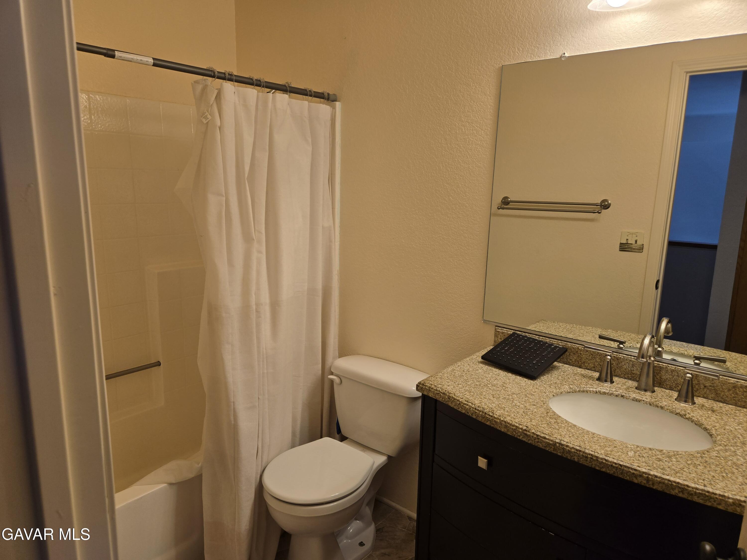 1249 Bradford Avenue Property Photo 17