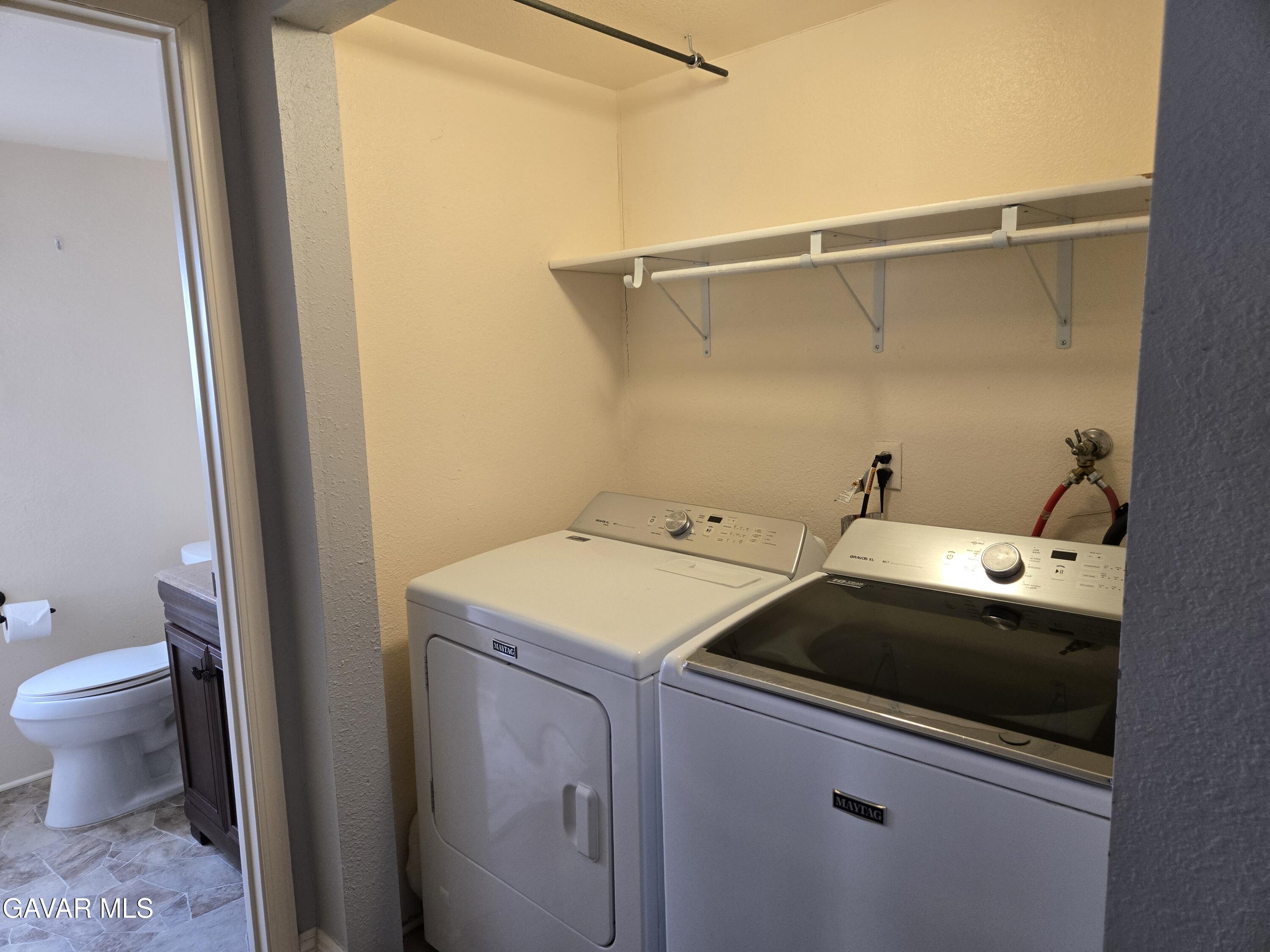 1249 Bradford Avenue Property Photo 19