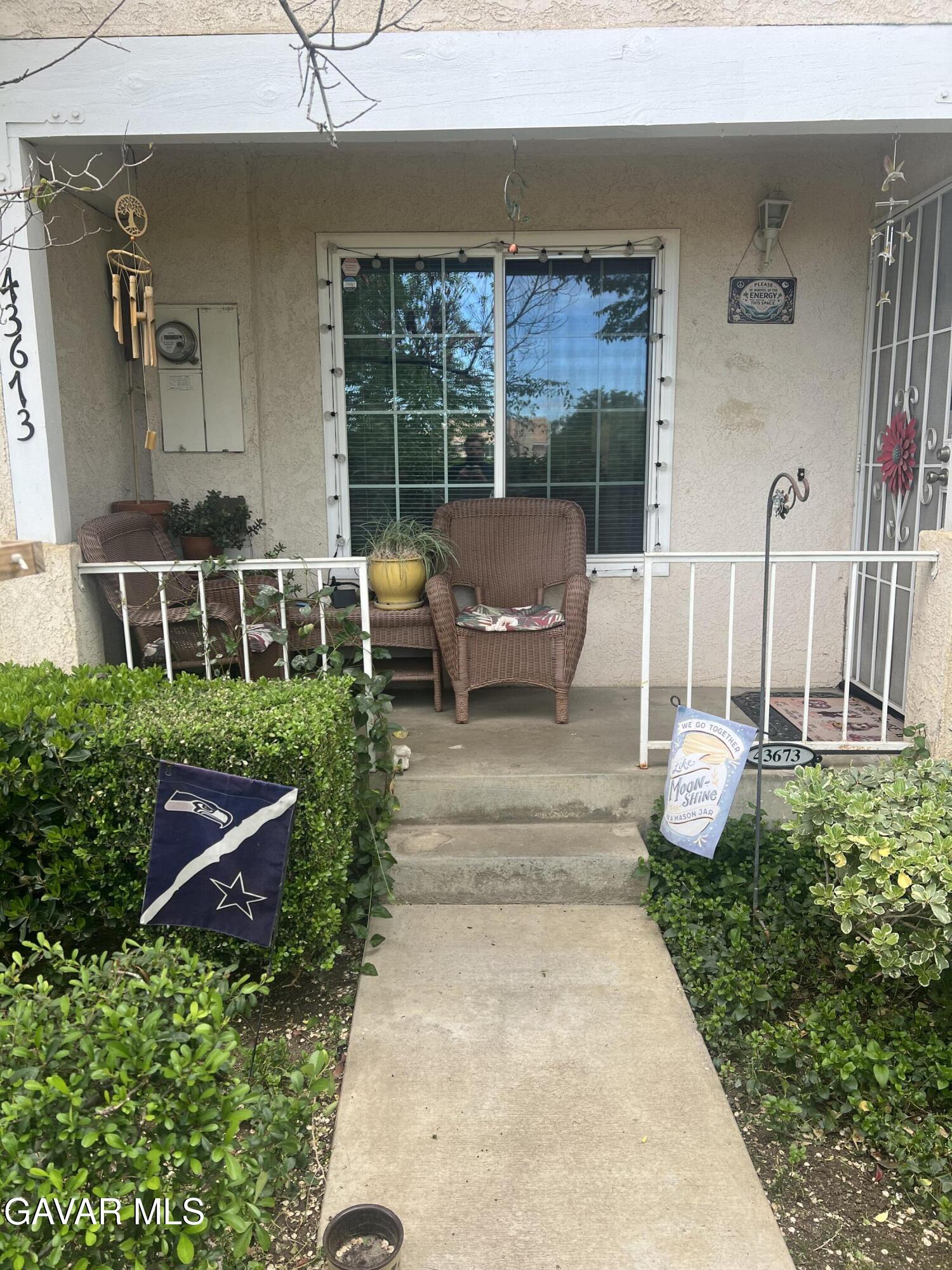 43673 Park Avenue Property Photo 1