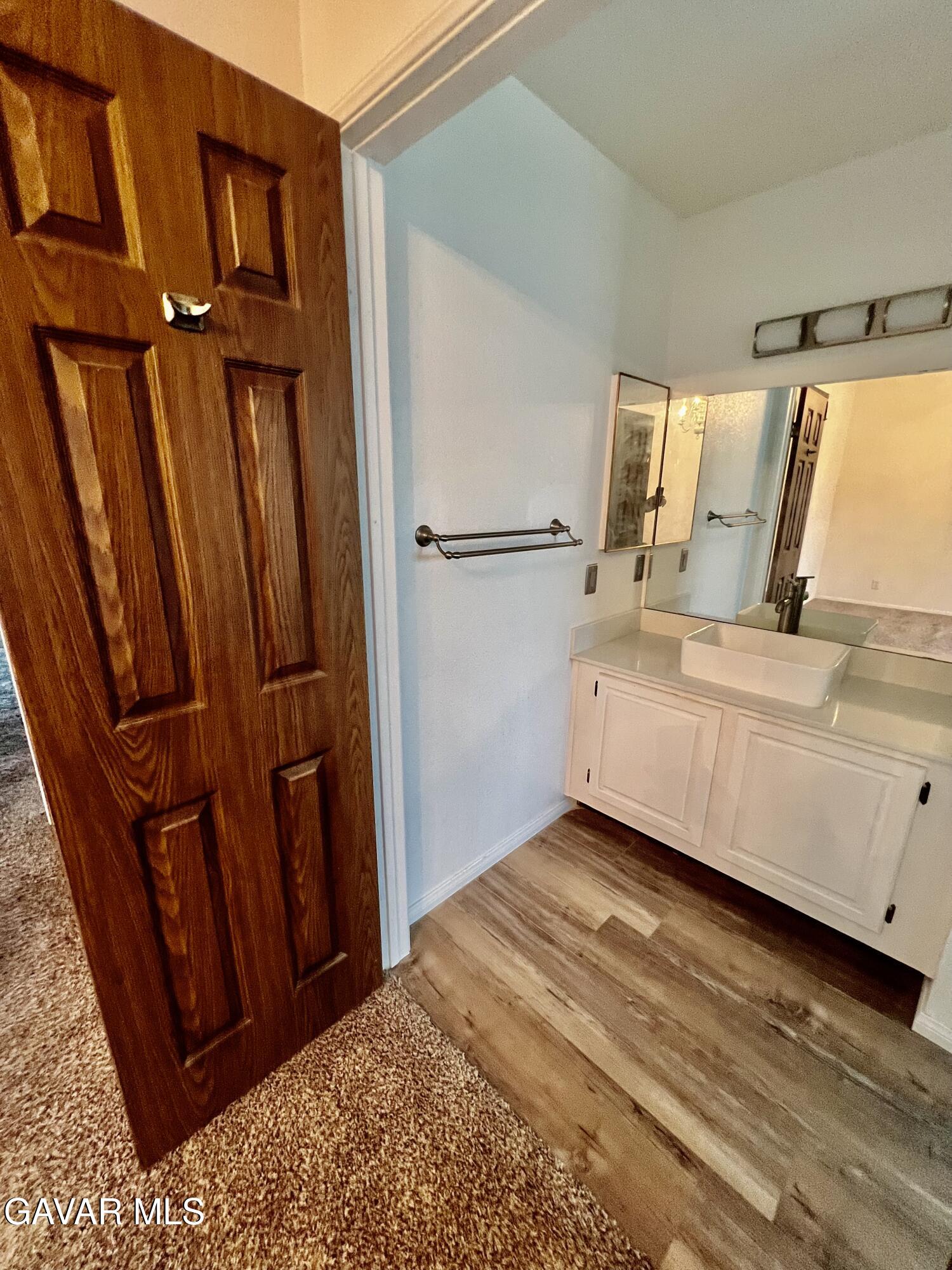 43673 Park Avenue Property Photo 15