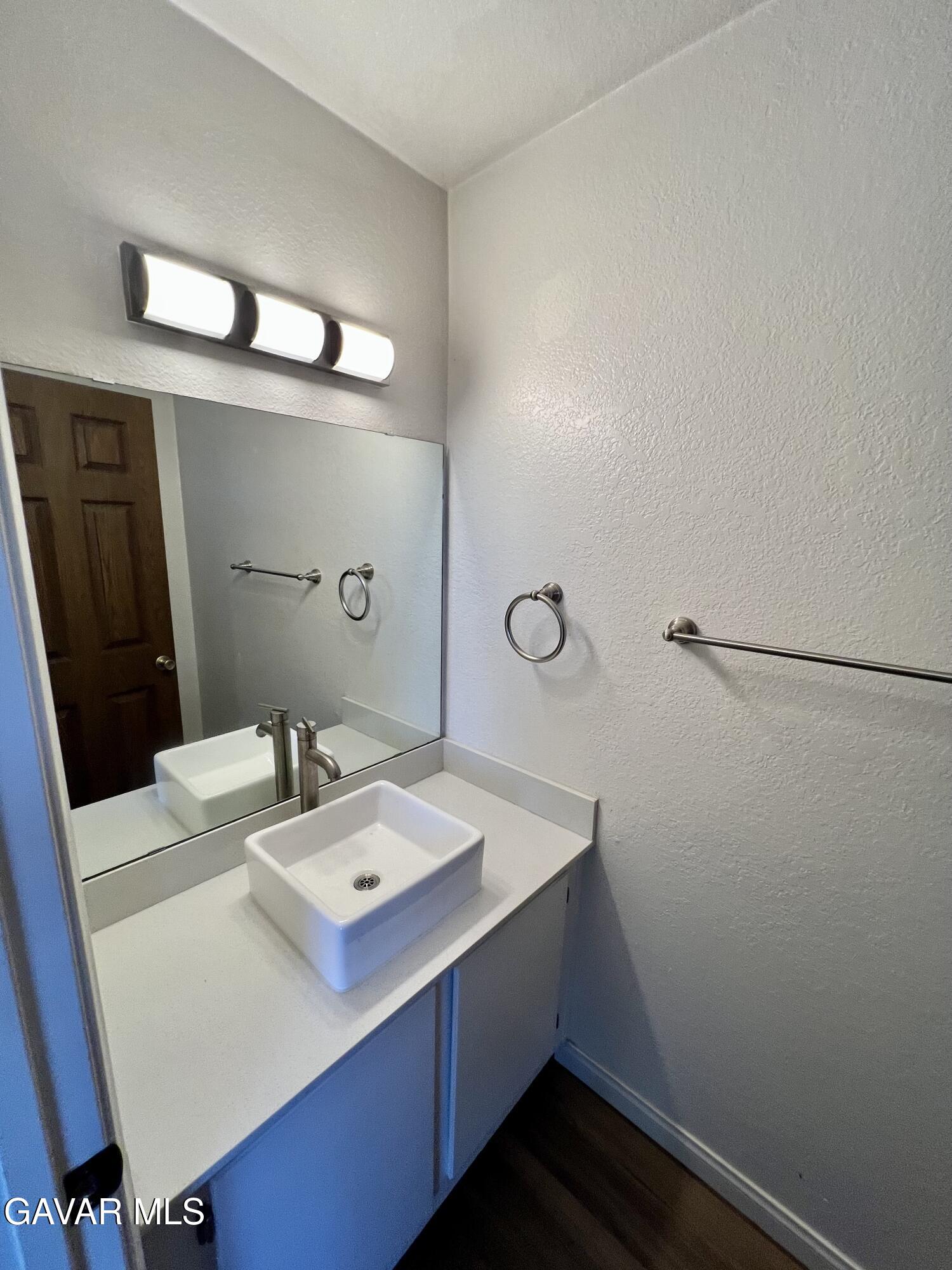 43673 Park Avenue Property Photo 19