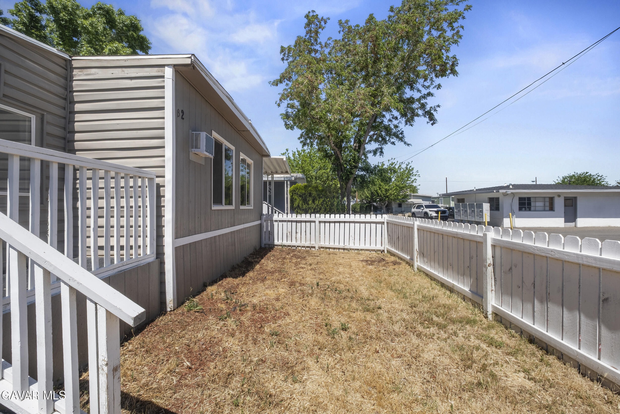 3157 E Avenue I, B2 Property Photo 6