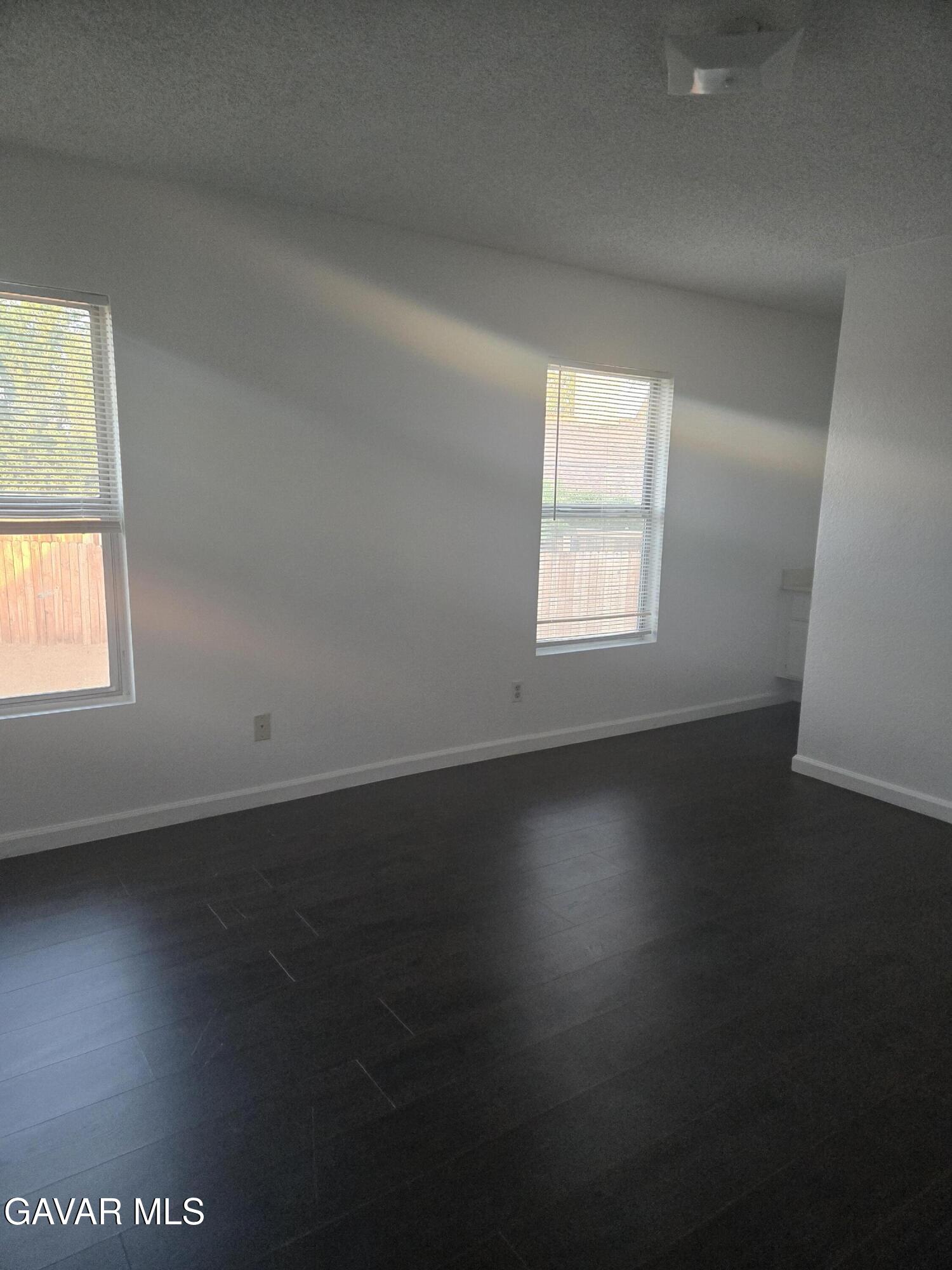 37414 Drexel Street Property Photo 6
