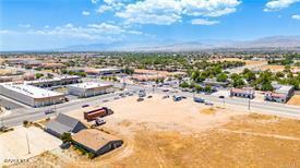 30 E Palmdale Boulevard Property Photo 11