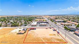 30 E Palmdale Boulevard Property Photo 12