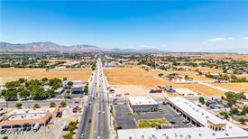 30 E Palmdale Boulevard Property Photo 14