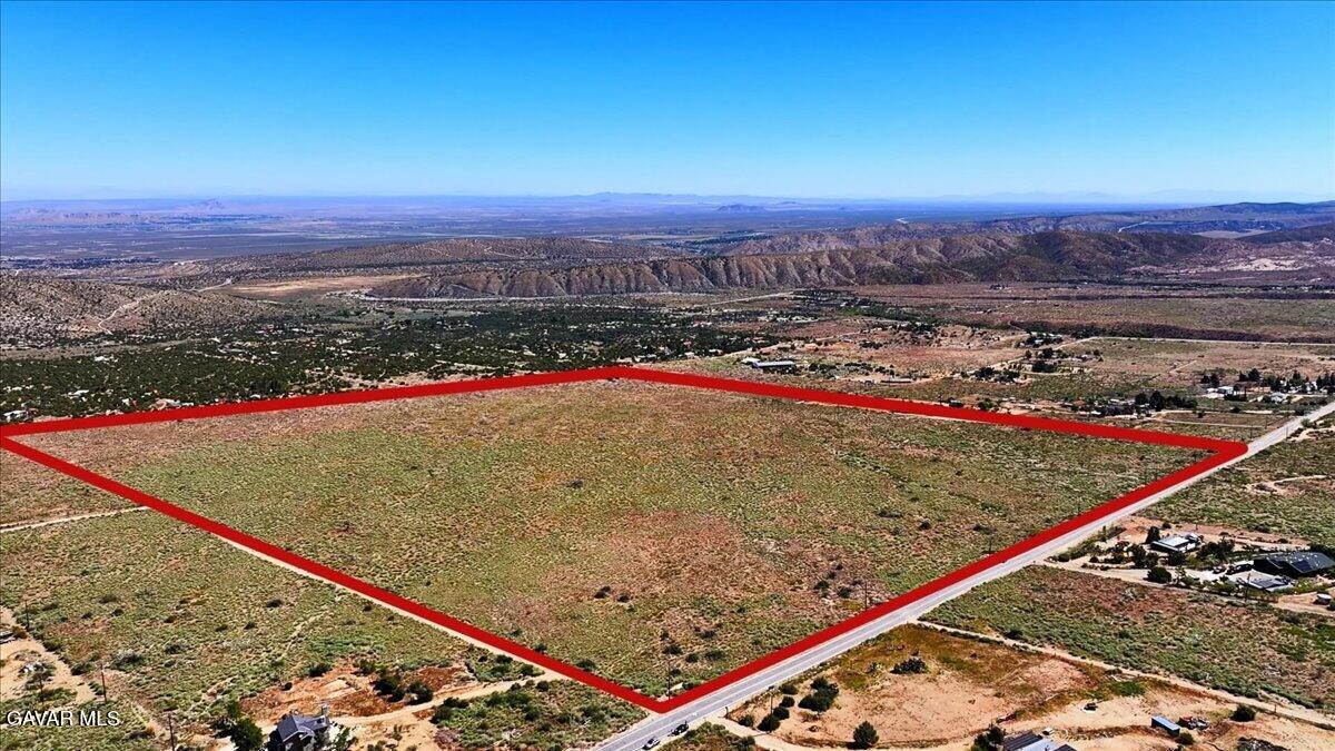121 Juniper Hills Road Property Photo 1