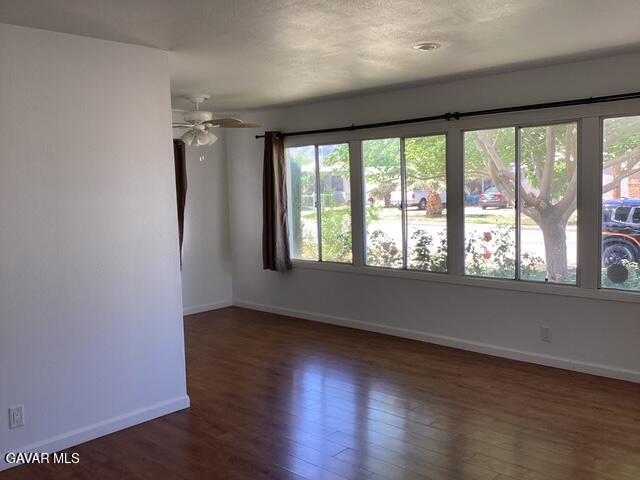 38594 Friendly Avenue Property Photo 4