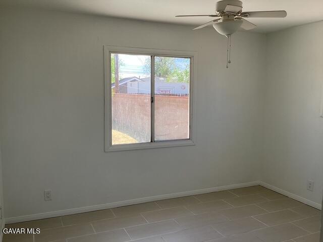38594 Friendly Avenue Property Photo 6