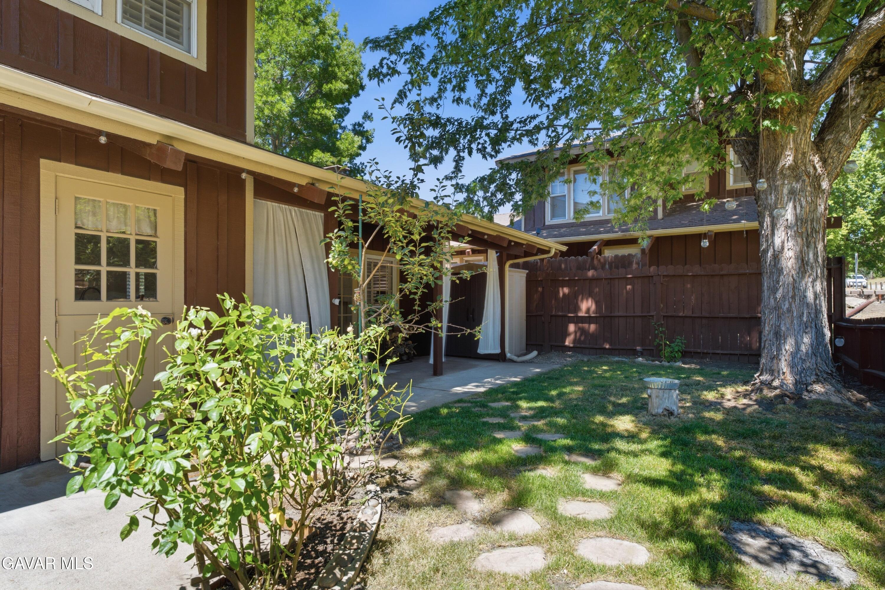5 Meadow Lakes Drive Property Photo 29
