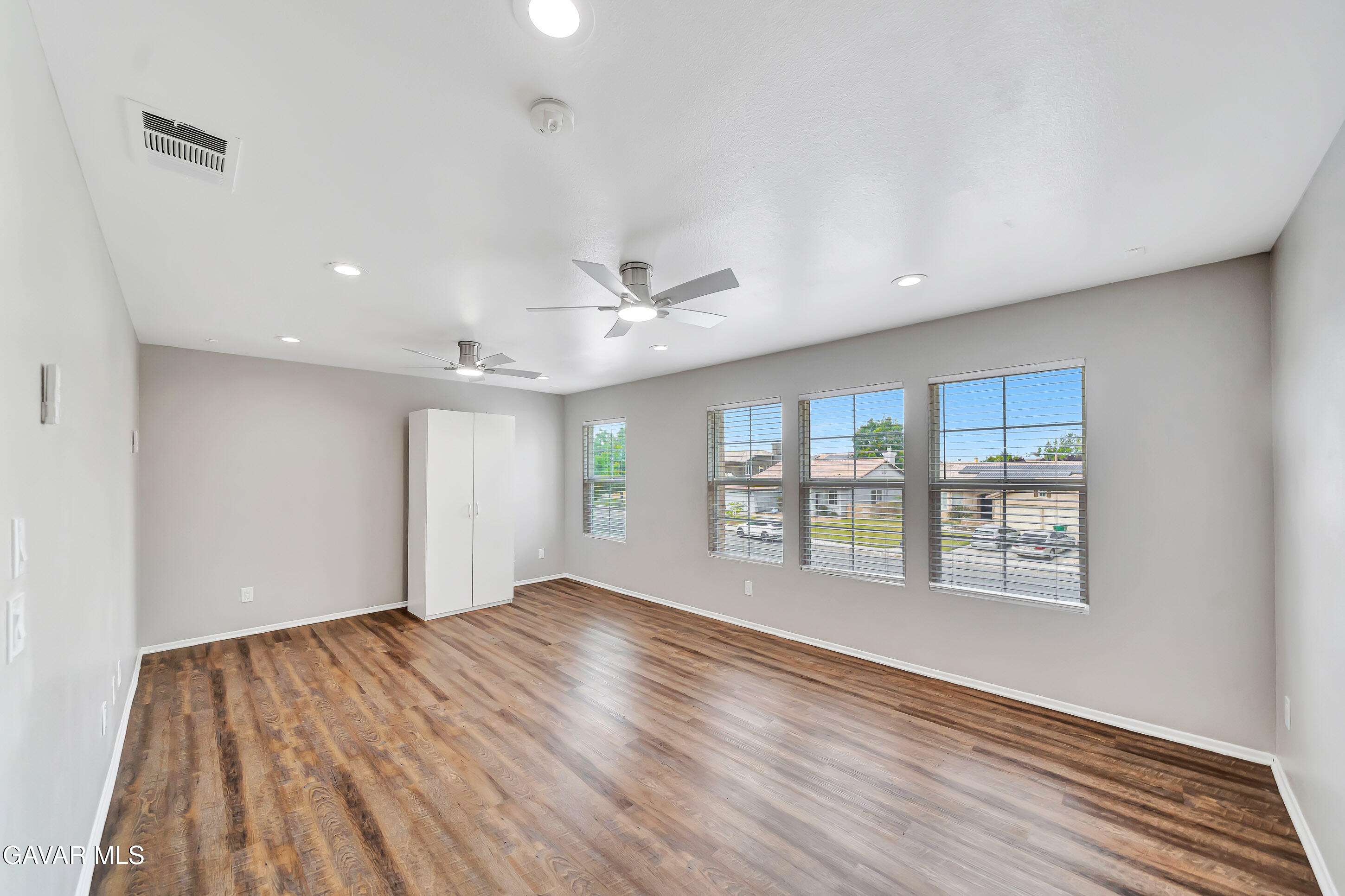 1222 W Avenue H 7 Property Photo 29