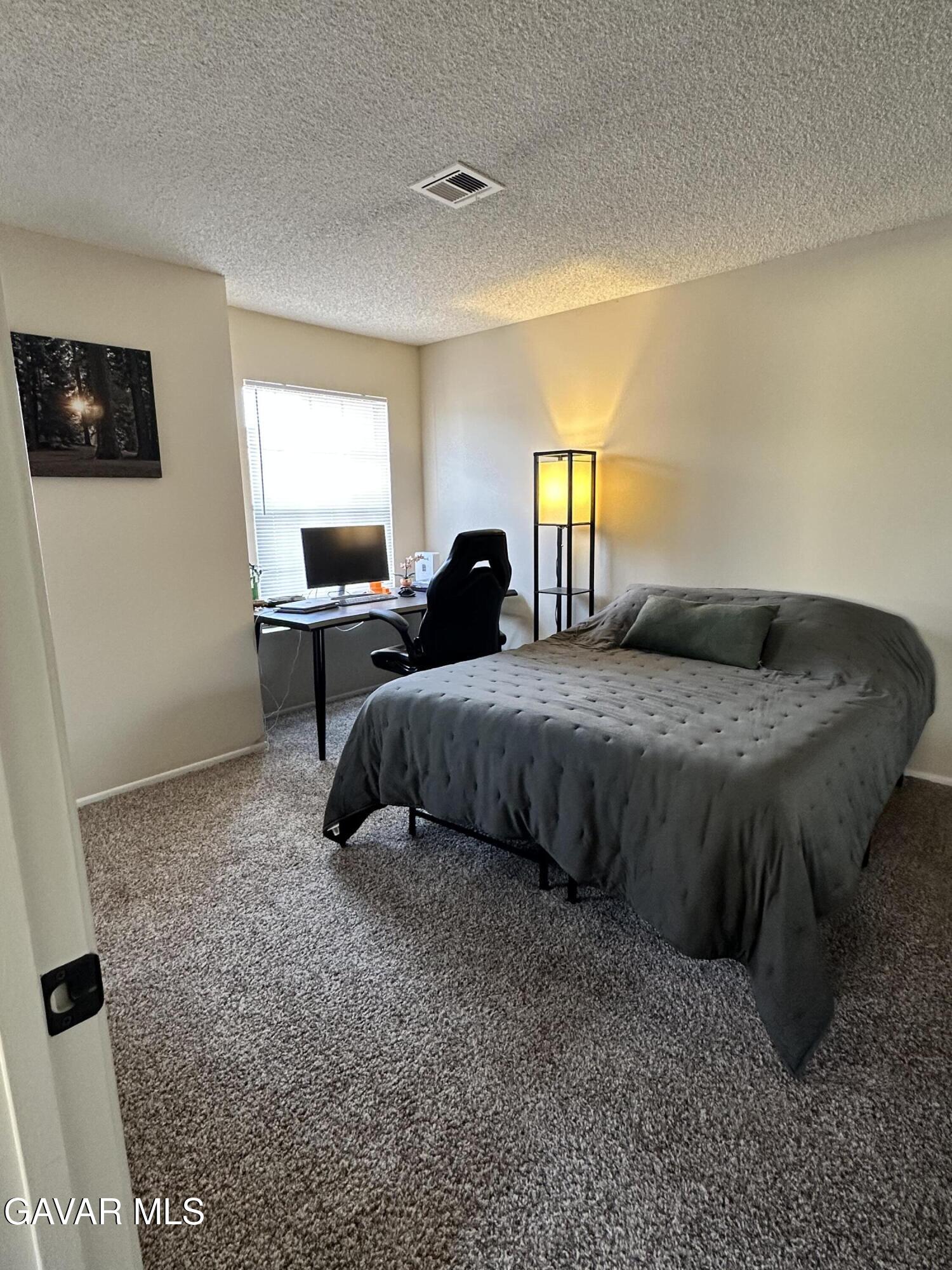 1537 W Avenue L, Unit 4 Property Photo 20