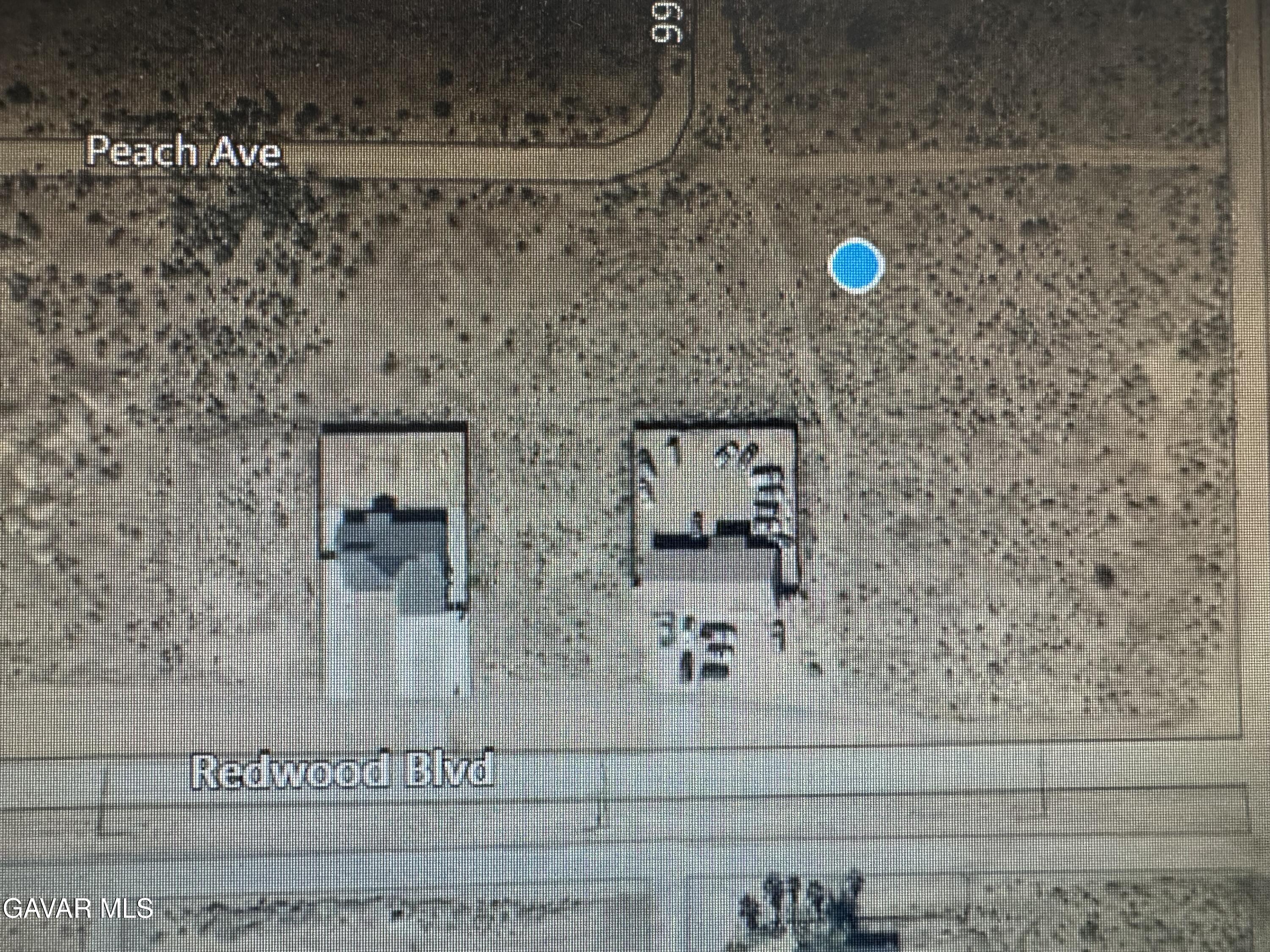 002 Peach Avenue Property Photo 1