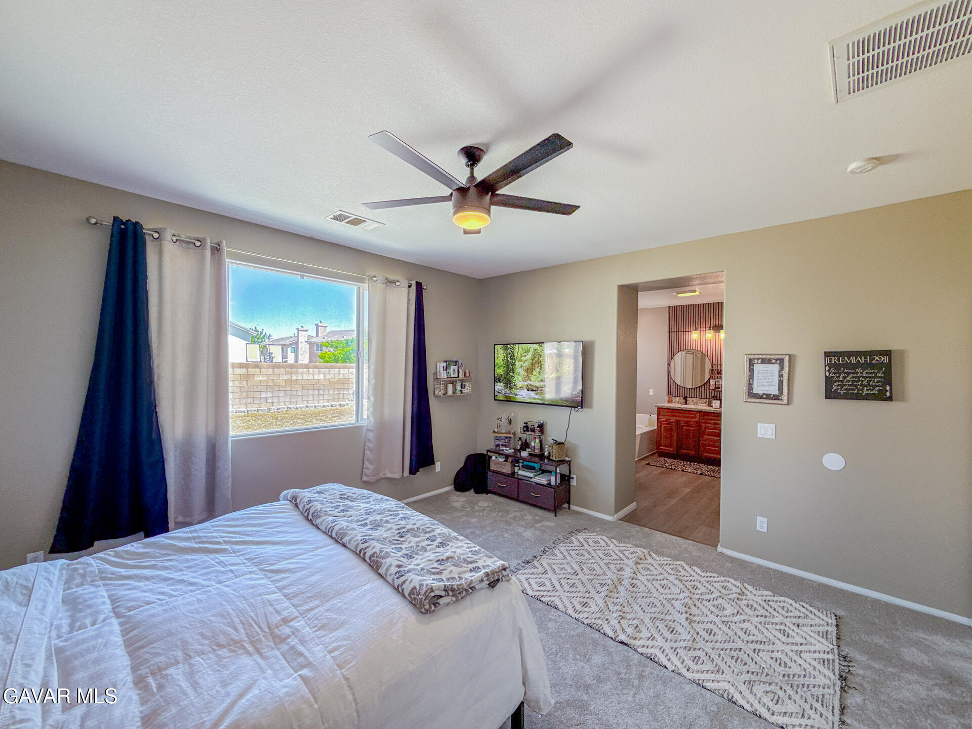 4557 W Avenue J5 Property Photo 24