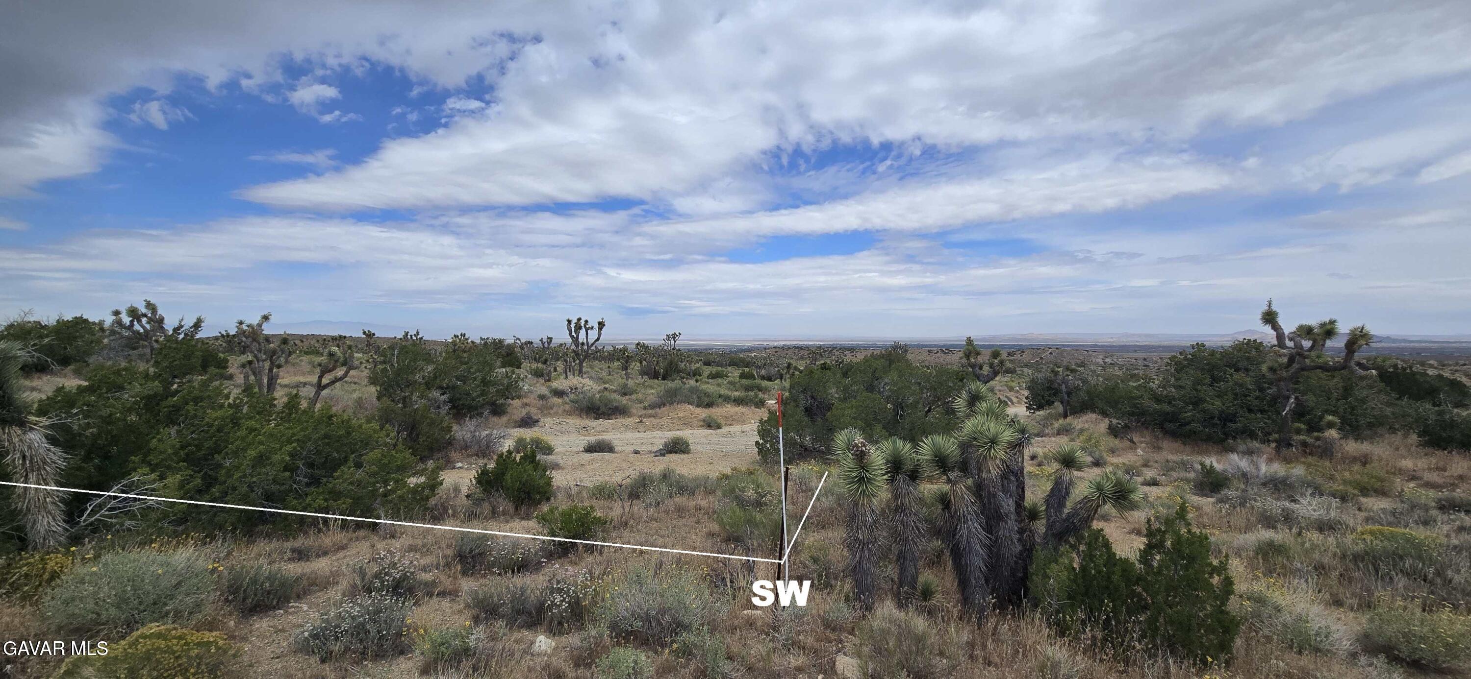 8900 E Avenue W-12 Property Photo 1